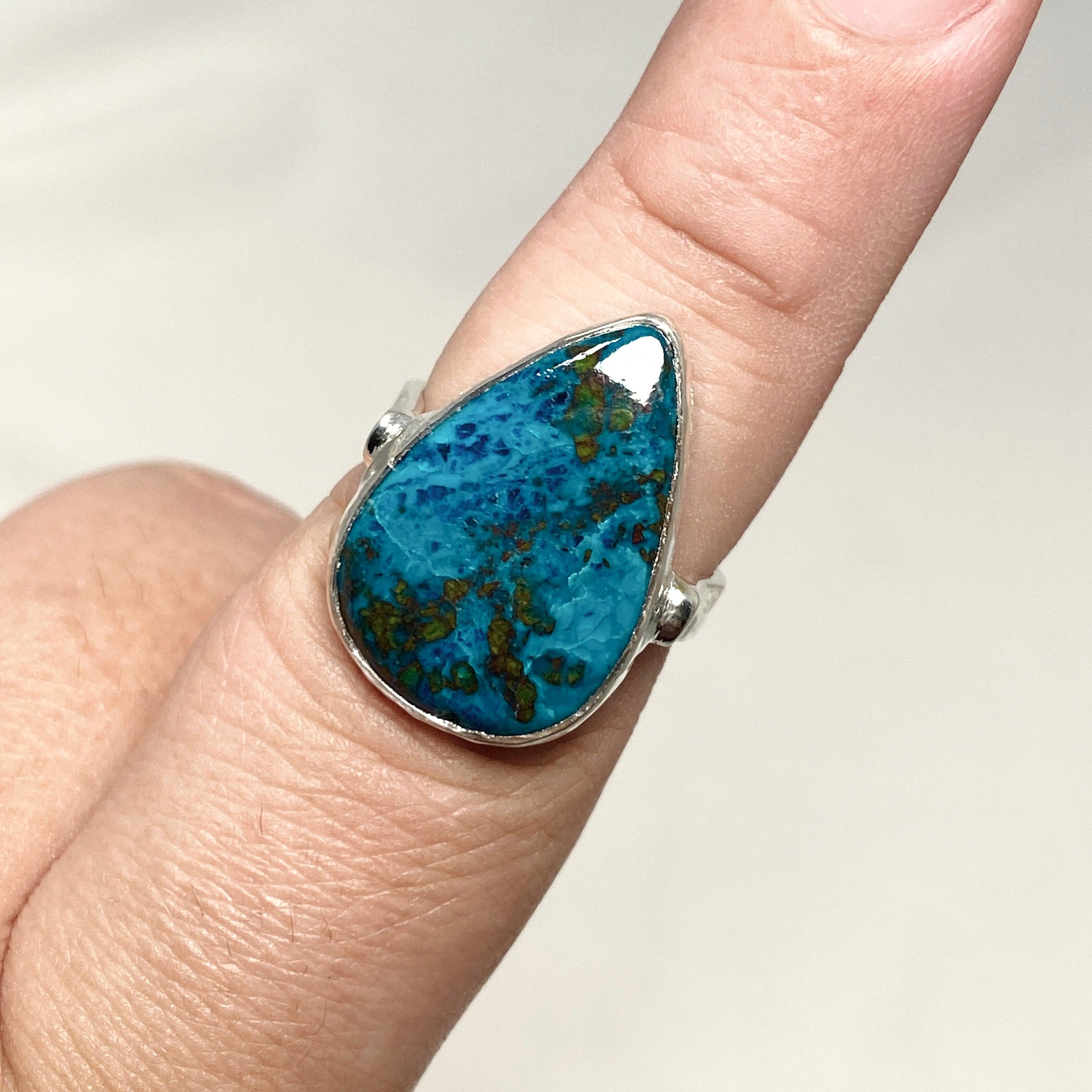 Shattuckite Teardrop Ring with Hammered Band - Size 8 - KRGJ3220 - Perfect for Boho Jewelry Lovers & Spiritual Healing