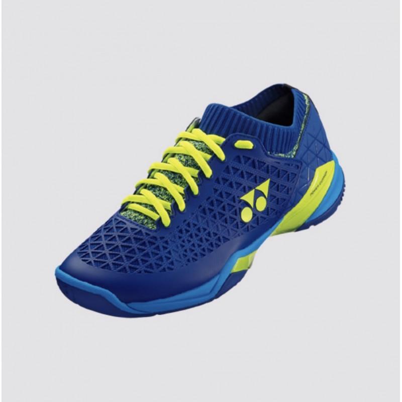 Yonex Eclipsion Z WIDE Badminton Shoes for Men & Women - Comfortable Court Sneakers with Wide Fit in Midnight/Navy - Perfect for Indoor Sports & Badminton Training