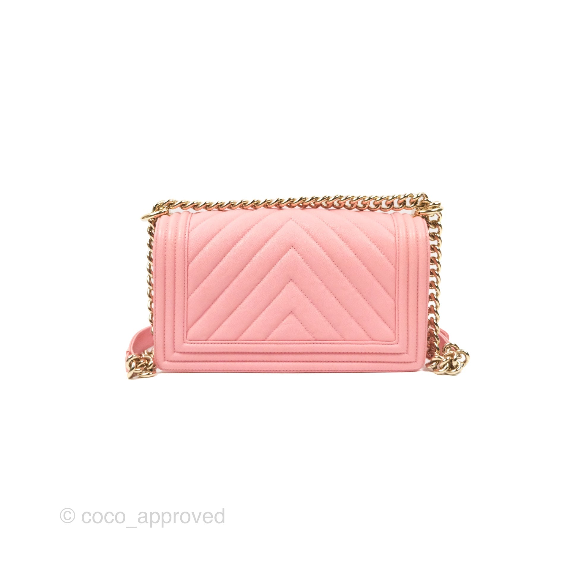 Chanel Boy Chevron Medium Flap Bag in Pink Caviar Leather with Gold Hardware - Perfect for Evening Events & Luxury Fashion Accessories