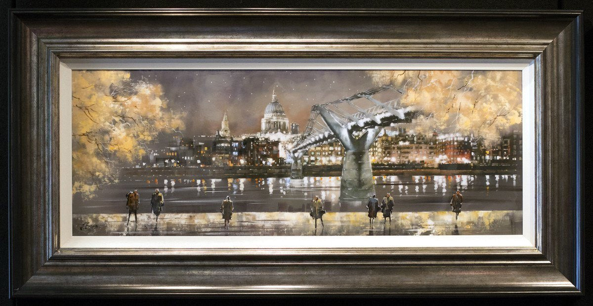 Across the Thames - Premium London-Themed Home Decor & Gifts | Perfect for Travel Lovers, Anglophiles & British Culture Enthusiasts | Ideal for Living Room, Office & Souvenir Gifts