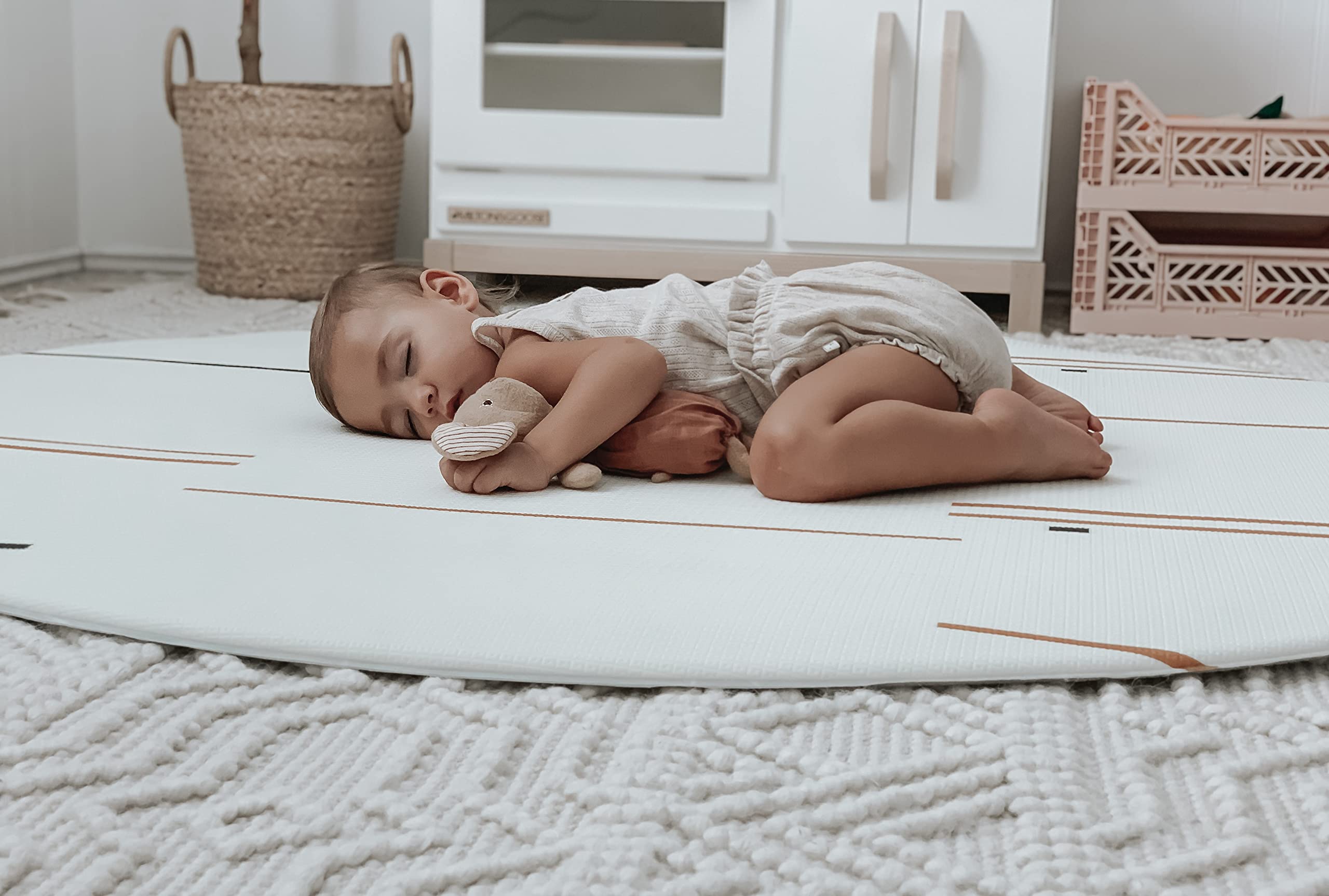Ofie Round Baby Play Mat - Soft Non-Slip Floor Mat for Infants & Toddlers (Eze + Zen Line) - Perfect for Nursery, Playtime & Tummy Time Activities