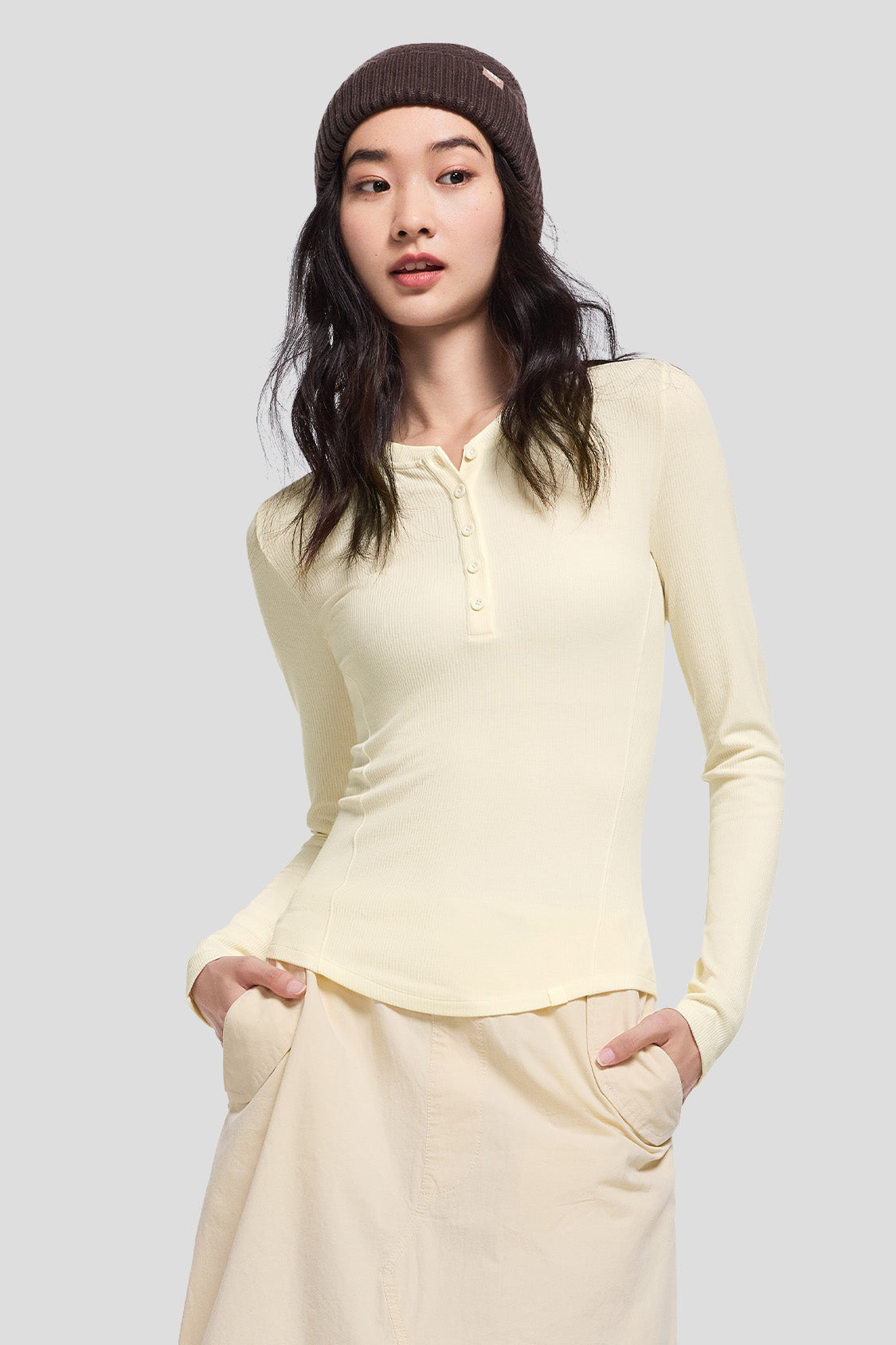 SoftLayer Women's Thermal Base Layer - Warm & Comfortable Winter Underwear for Outdoor Activities, Skiing & Snowboarding