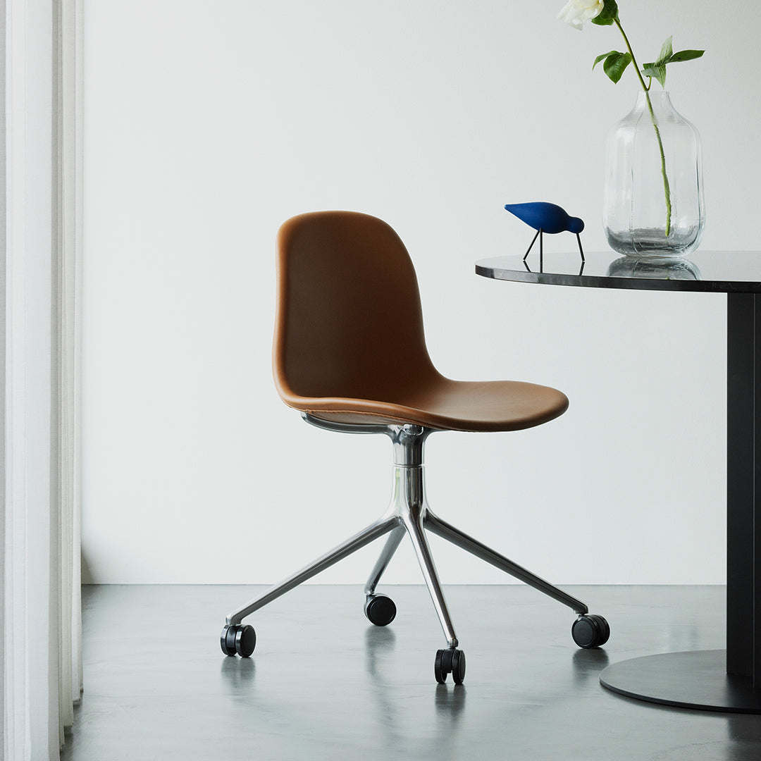 Ergonomic Form Chair with 4-Wheel Swivel Base & Comfortable Upholstery - Perfect for Office, Home Office, and Conference Room Use
