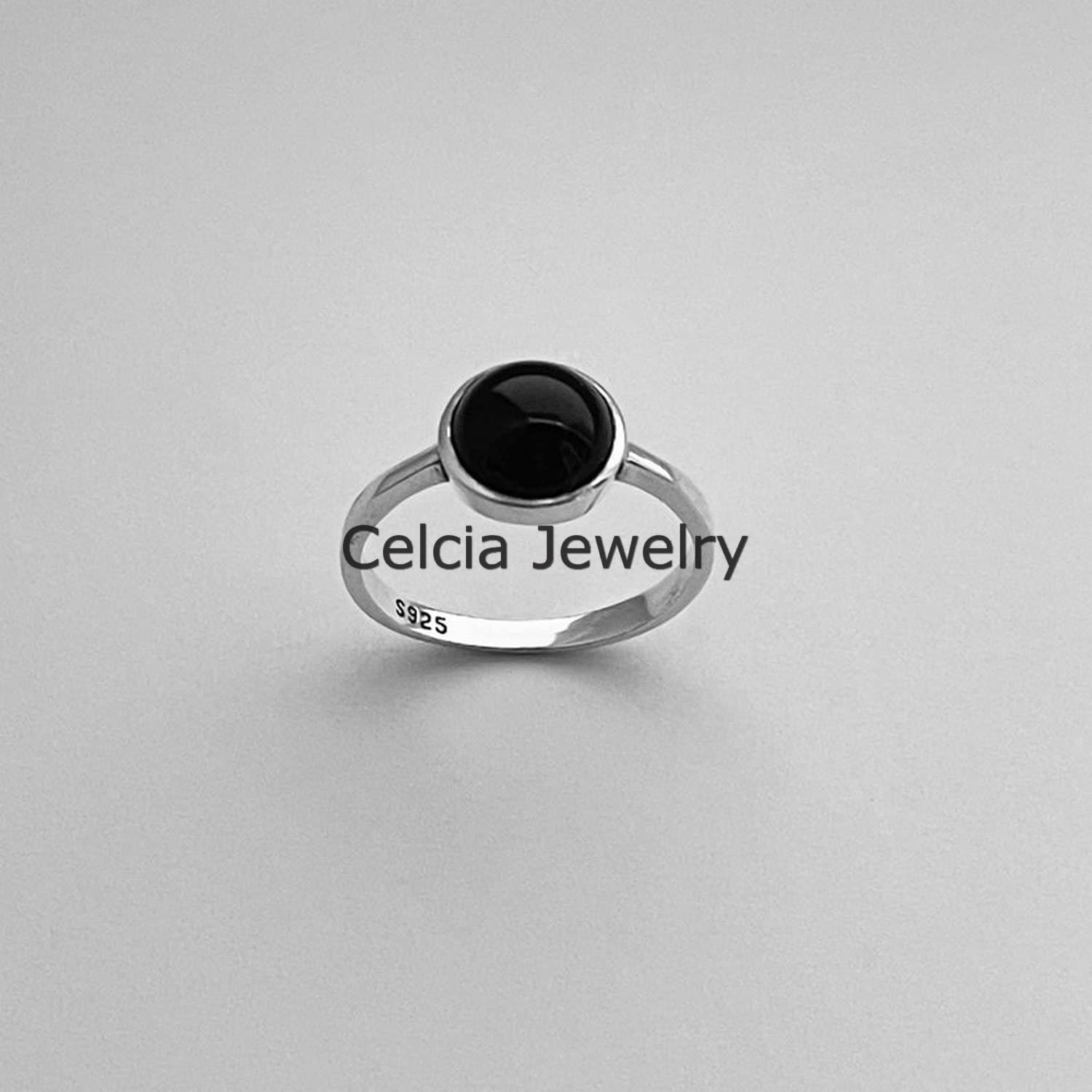 Natural Black Onyx Gemstone Round Ring - Solitaire Minimalist Ring for Women, Wedding & Engagement Gift, Mother's Day Jewelry (Size 7) - Perfect for Bridal Shower, Anniversary & Everyday Elegant Wear
