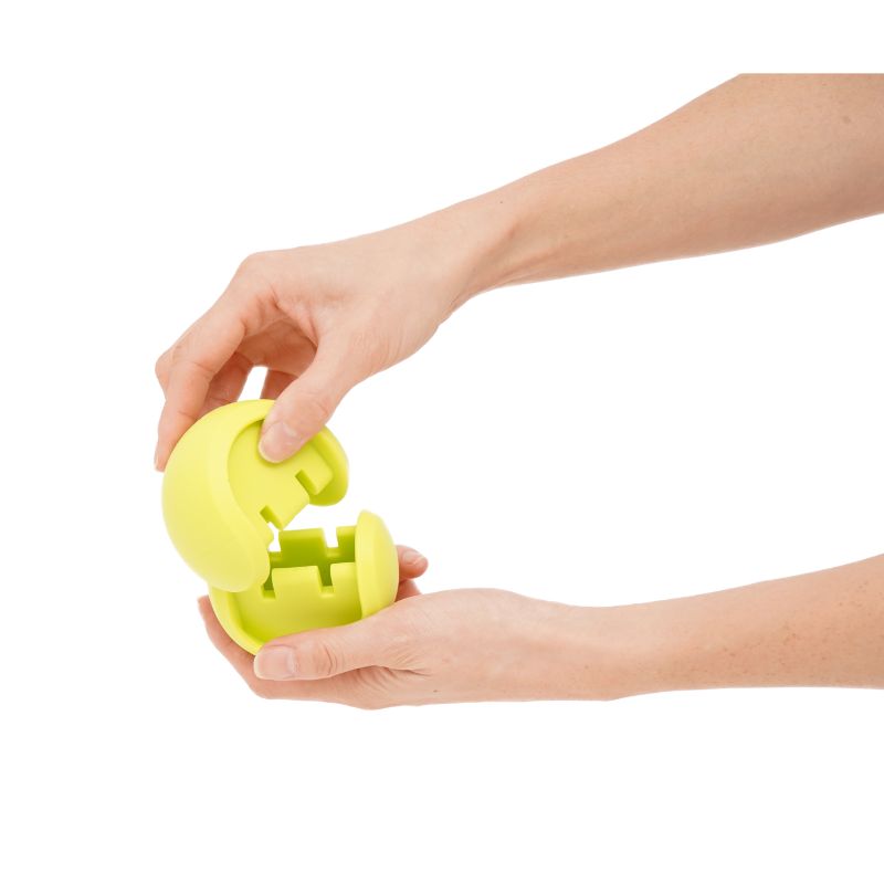 Premium Bacon-Scented Silicone Nose Work Ball for Dogs - Interactive Training Toy for Scent Games, Hunting Practice & Mental Stimulation - Perfect for K9, Police Dogs & Pet Enrichment Activities