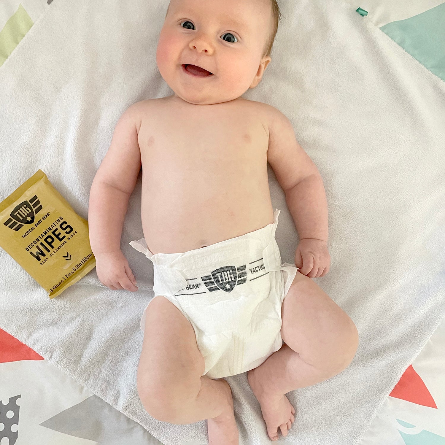 Premium Baby Diapers 100 Count - Ultra Absorbent, Hypoallergenic & Leak-Proof for Newborns & Toddlers - Perfect for Daycare, Overnight Use & Travel