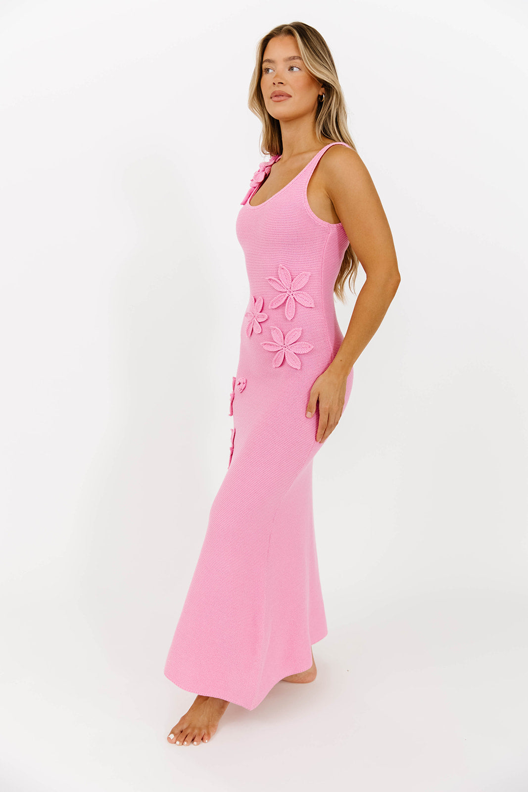 Elysian 3D Floral Applique Detailed Knit Sweater Maxi Dress - Elegant Pink Long Sleeve Boho Chic Dress for Women | Perfect for Weddings, Parties & Fall Fashion