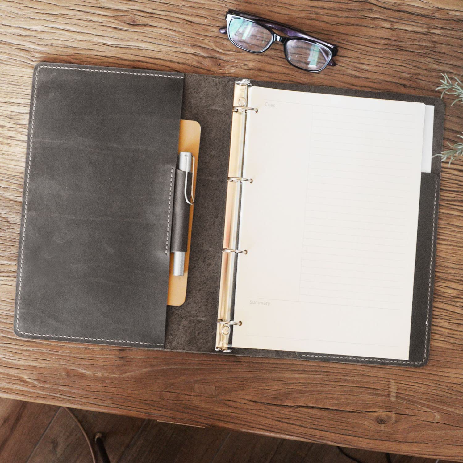 Premium Distressed Leather 4-Ring Binder for A4 Paper - Fits 4-Hole Refills, Professional Portfolio Organizer & Planner Cover - Perfect for Office, School, and Business Meetings (Model D712A4)