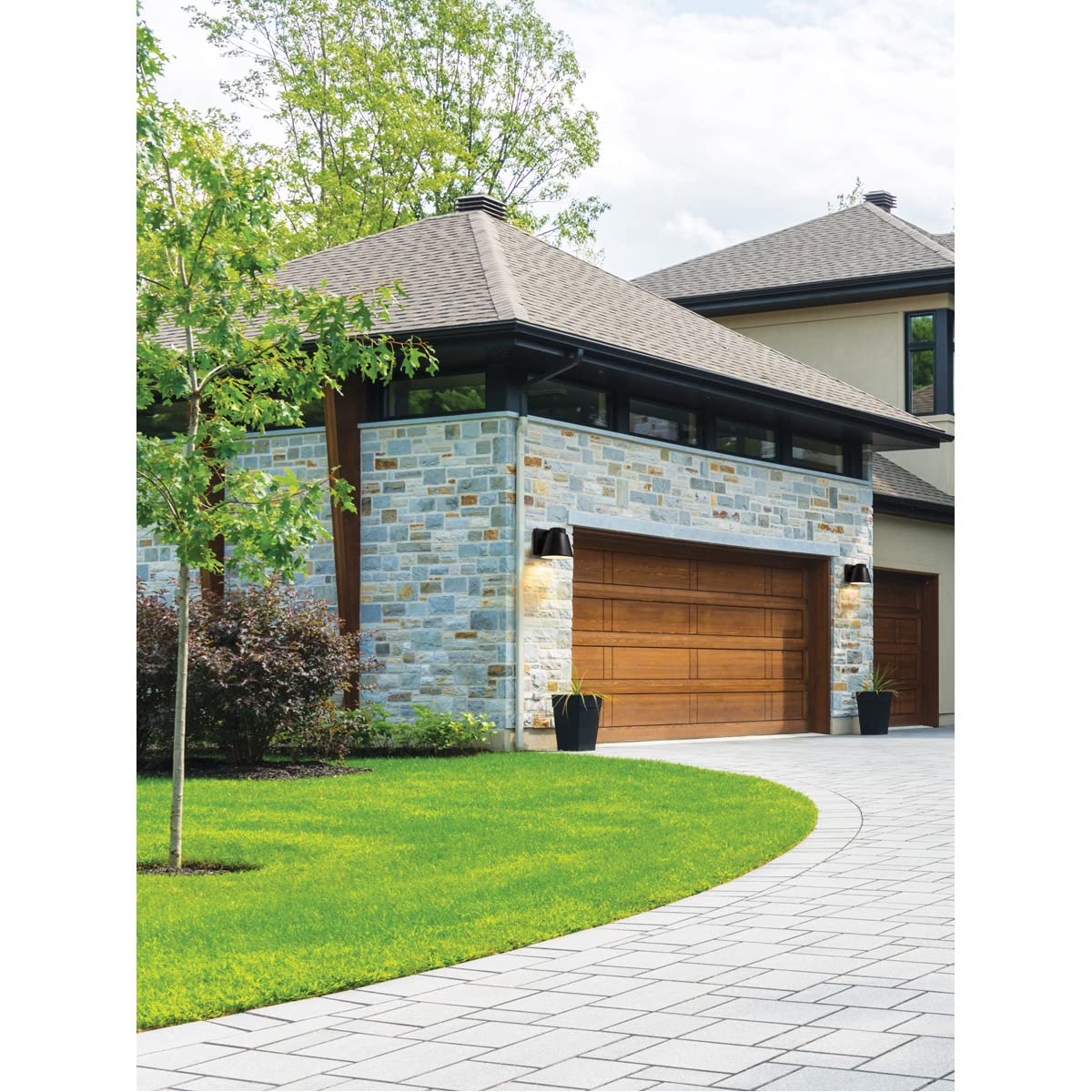 Z-Lite 544S-ORBZ-LED Asher Outdoor Wall Sconce Light Fixture - 1-Light 10W Oil Rubbed Bronze Finish - Weatherproof Exterior Lighting for Porch, Patio, Garden & Entryway