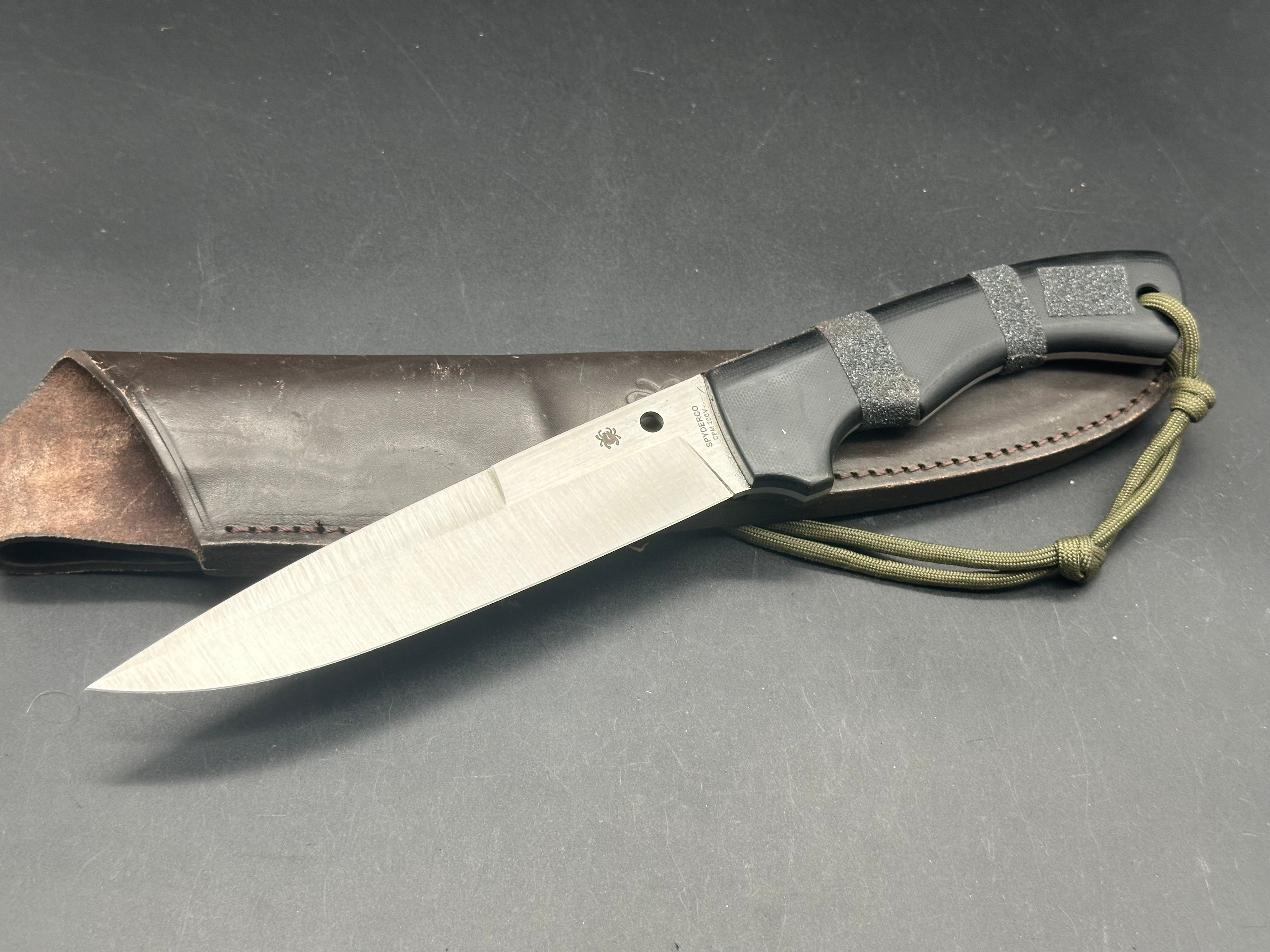 Spyderco Sustain Fixed Blade Knife - 20CV Steel Blade - Hunting, Camping & Outdoor Survival Gear