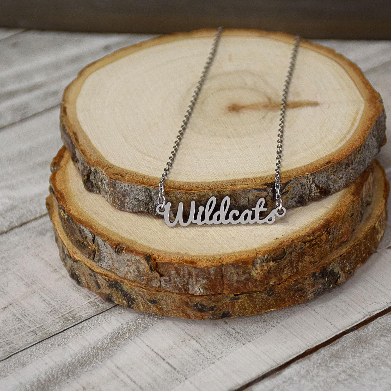 Fan Freanzy Athletic Script Necklace - Elegant Sports Jewelry for Women - Perfect for Workouts, Gifts & Everyday Wear