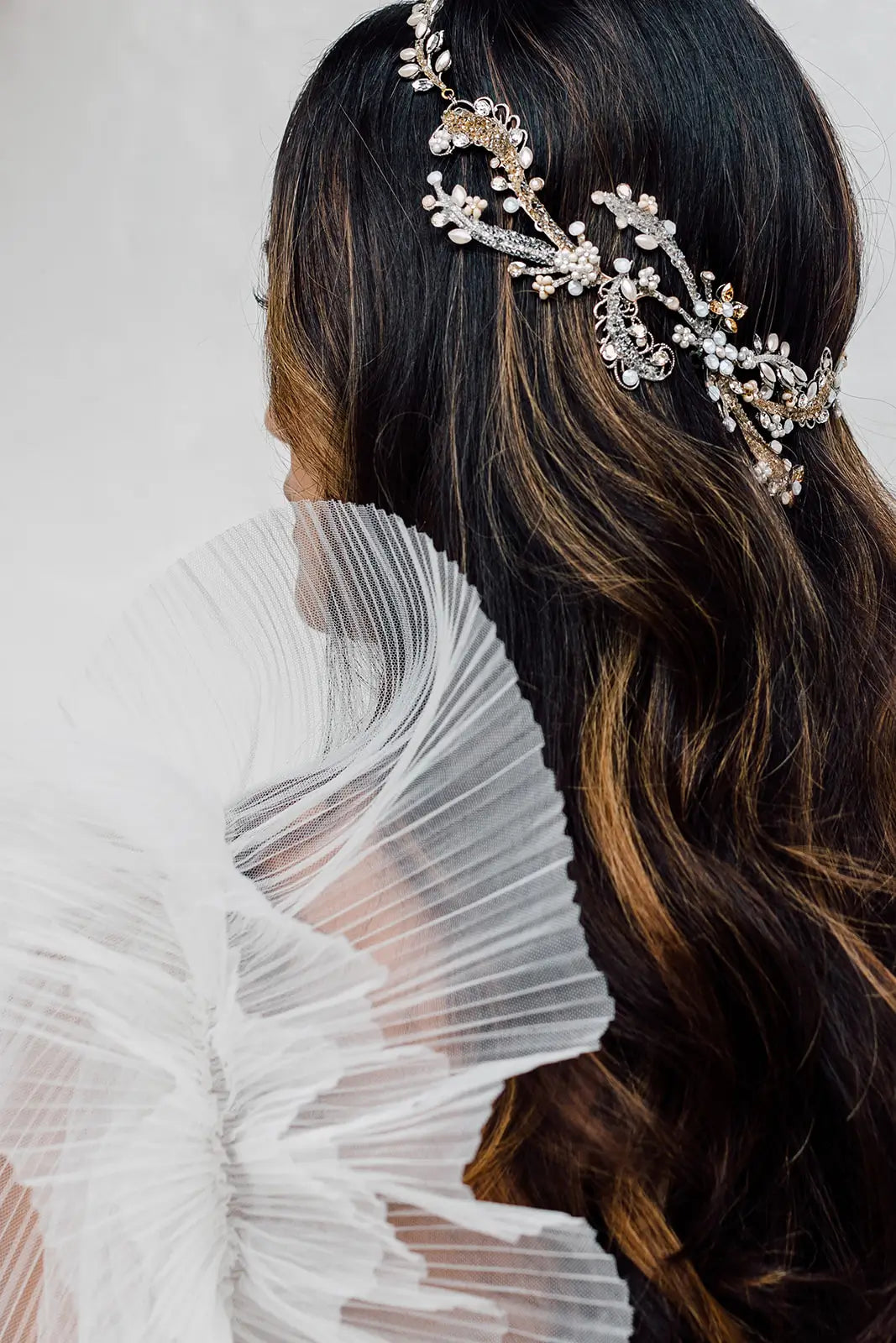 Angelina Halo Hair Extensions - Clip-In Human Hair for Volume & Length | Perfect for Weddings, Parties & Everyday Styling