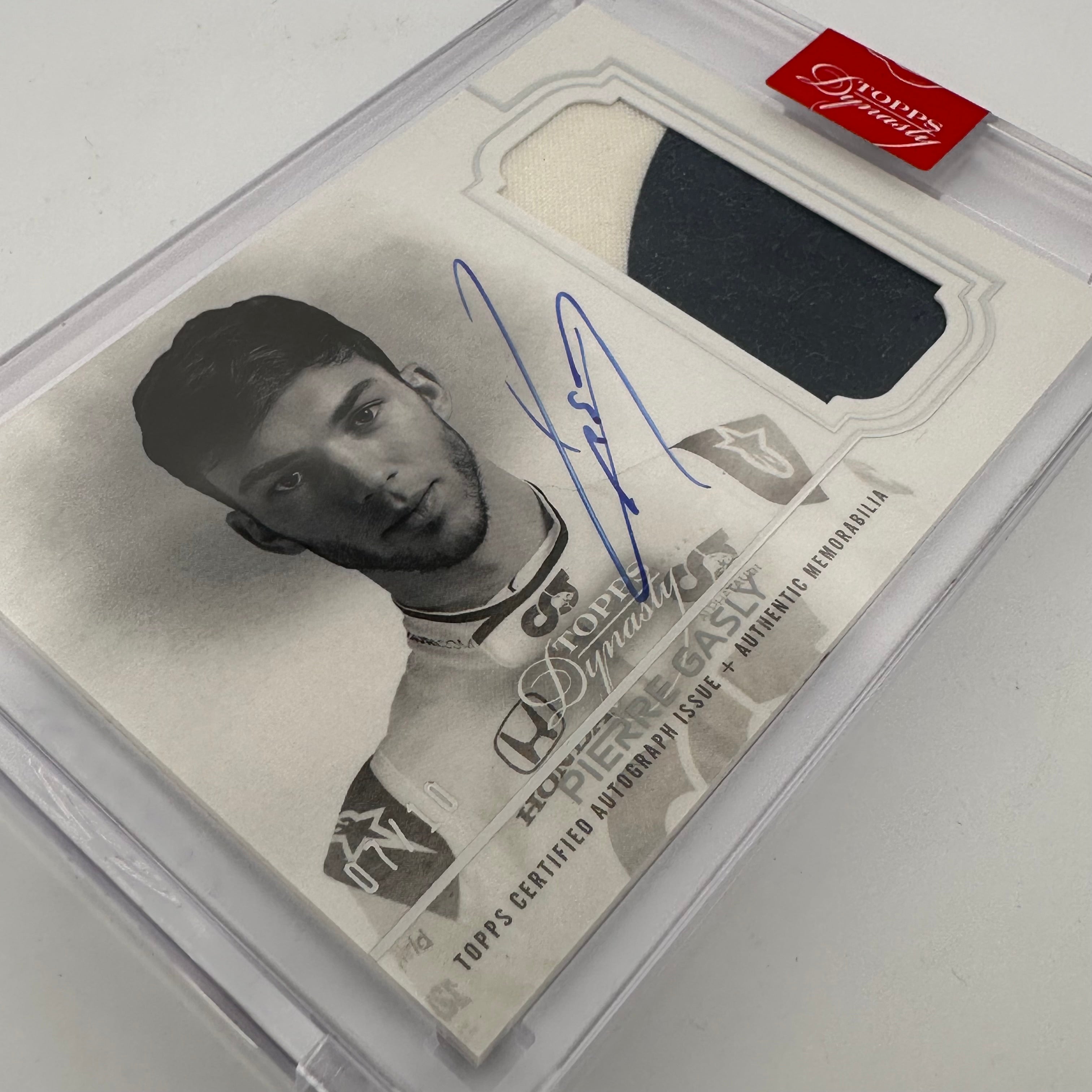 2020 Topps Dynasty F1 Pierre Gasly #DAP PG Silver Autograph Patch Card - Rare Collectible for Formula 1 Fans & Sports Memorabilia Enthusiasts (Perfect for Display, Trading, and Investment)