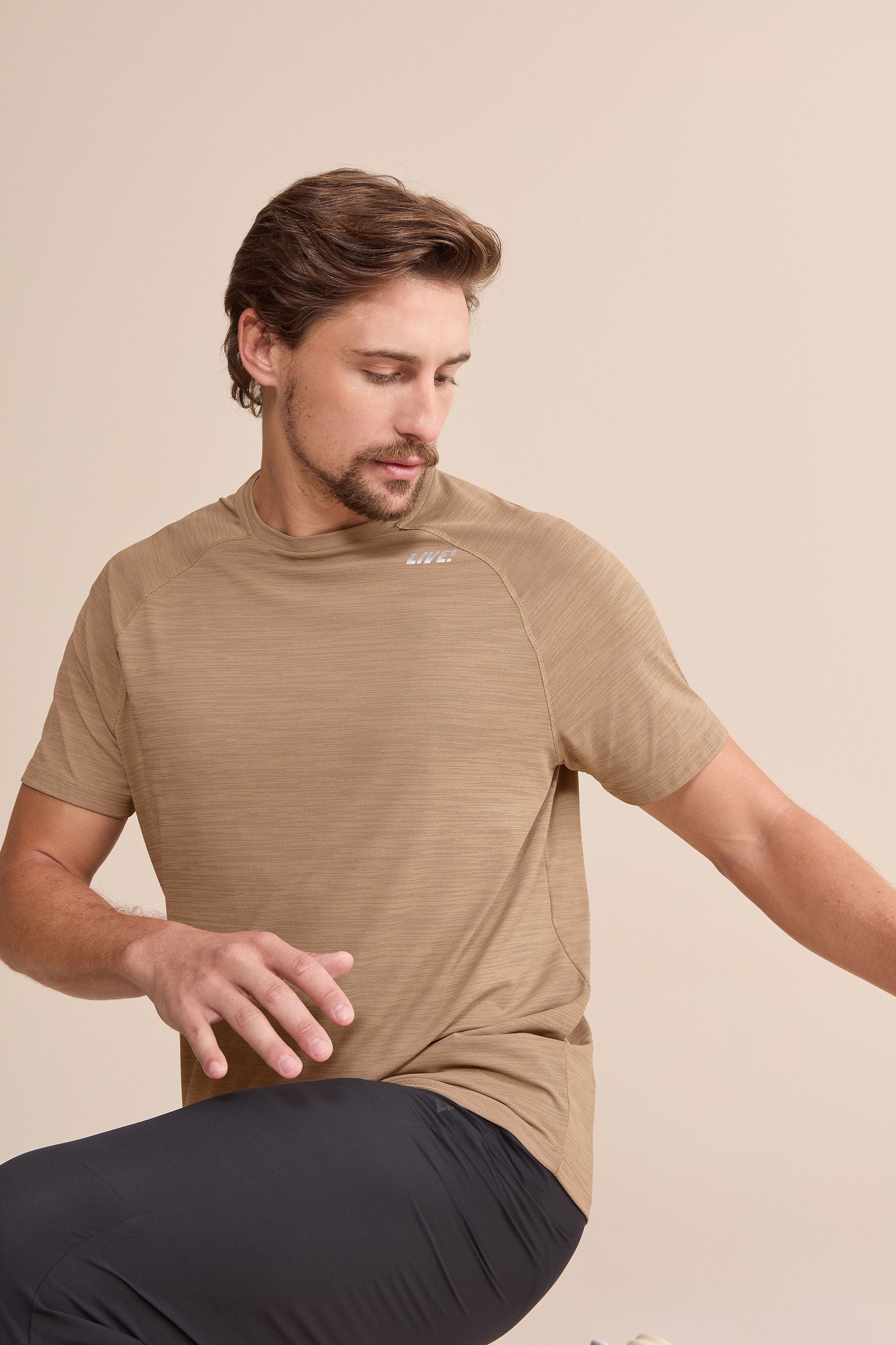 Comfy Raglan Merged T-Shirt - Soft & Stylish Casual Wear for Men & Women - Perfect for Everyday Outfits, Gym, and Lounge