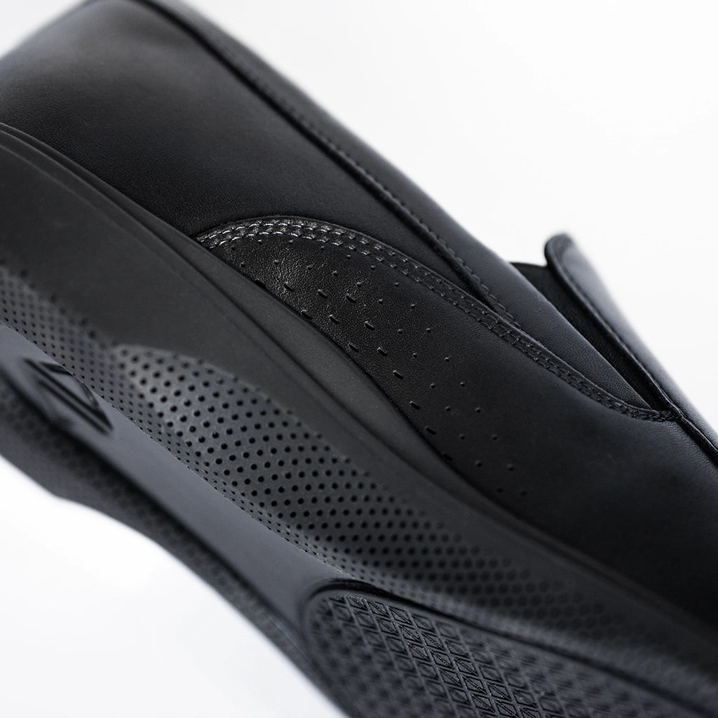 **Slip-On Sneakers for Men & Women - Obsidian Black Casual Shoes - Comfortable & Lightweight for Walking, Travel & Everyday Wear**
