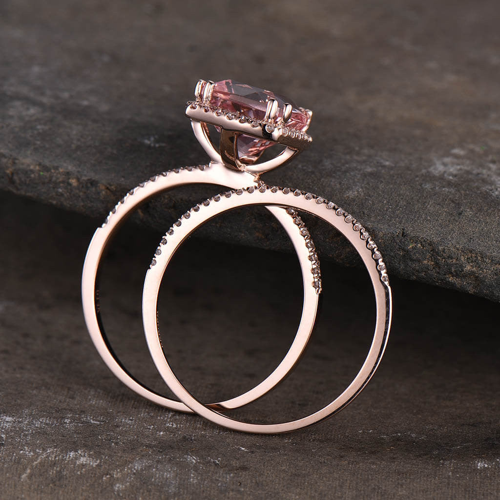 3 Carat Cushion Cut Morganite Engagement Ring Set in 14K Rose Gold with Halo Diamonds - Perfect for Proposals, Anniversaries & Bridal Jewelry