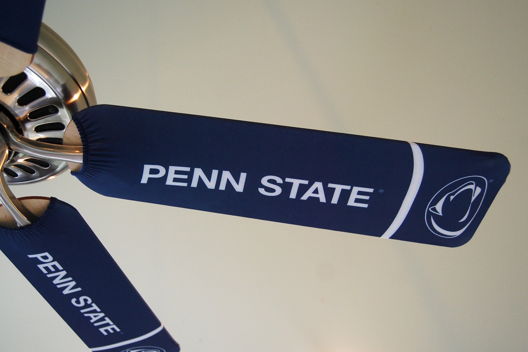 Penn State Lions Official Merchandise - Jerseys, T-Shirts & Fan Gear for Football & Basketball | Perfect for Game Day & Tailgating