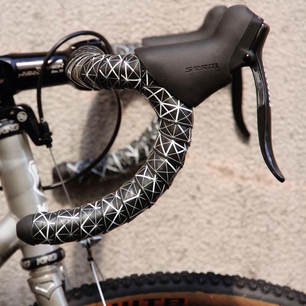 SRAM 900 Carbon Fiber Road Bike Brake Lever Set - Lightweight & Durable for Racing & Performance Cycling