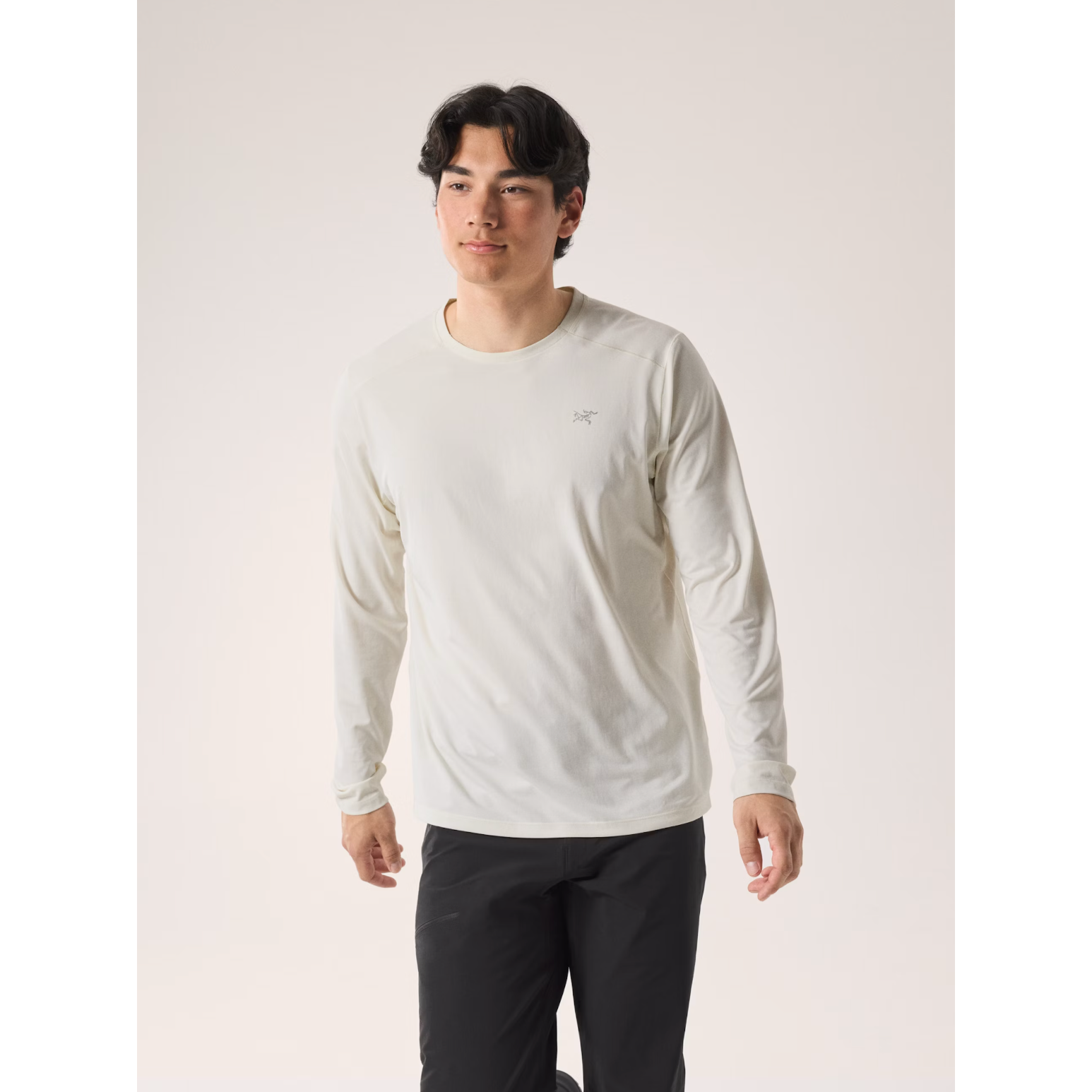 Arc'teryx Men's Cormac Long Sleeve Crew Neck Shirt - Lightweight, Moisture-Wicking Hiking & Outdoor Performance Top for Active Lifestyles