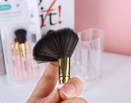 Premium Makeup Brush Set - 12 Piece Professional Cosmetic Brushes for Foundation, Blending, Contouring & Eyeshadow - Perfect for Everyday Makeup & Travel