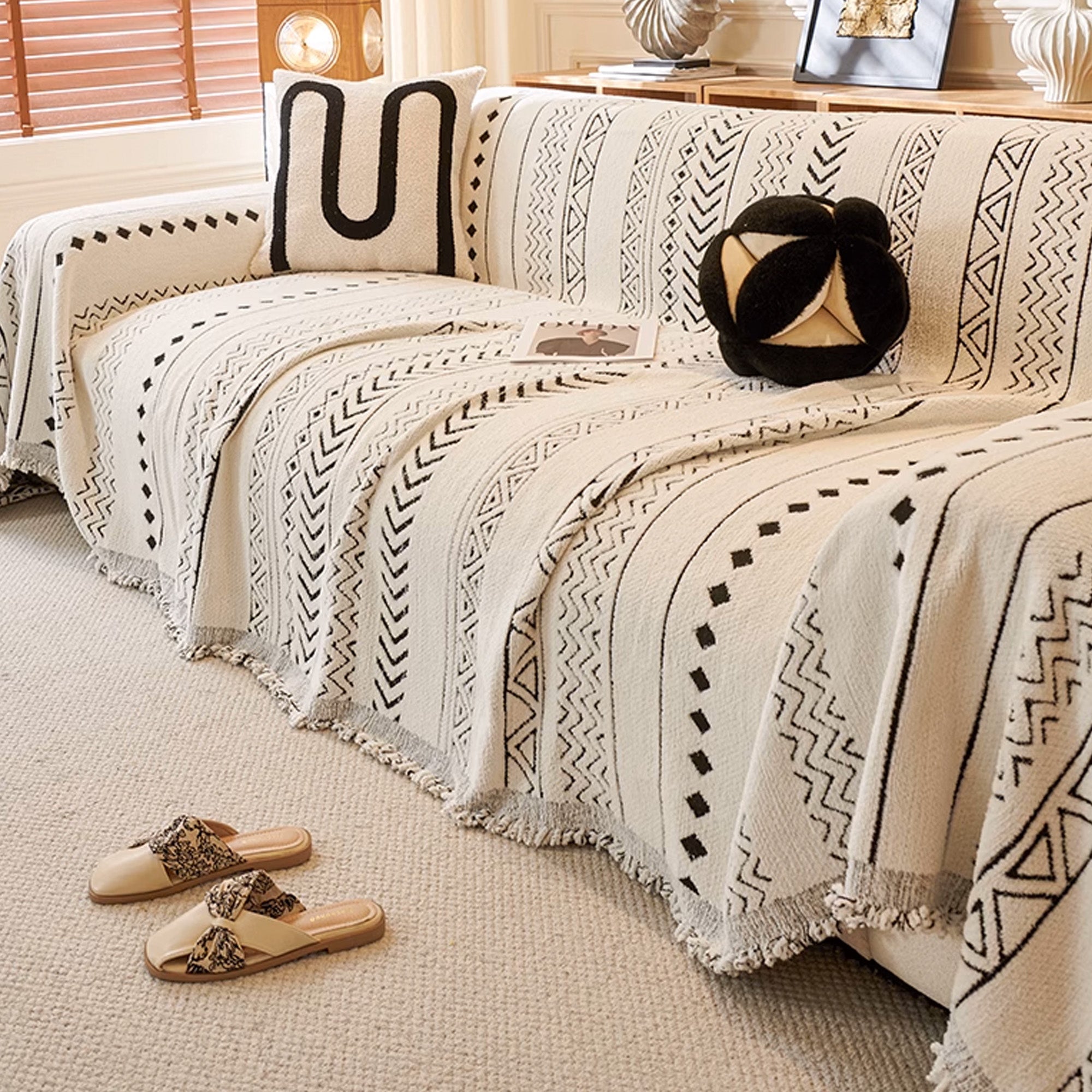 Stylish Tribal Geometric Sofa Cover - Modern Boho Home Decor for Living Room, Bedroom & Dorm - Protects & Enhances Furniture