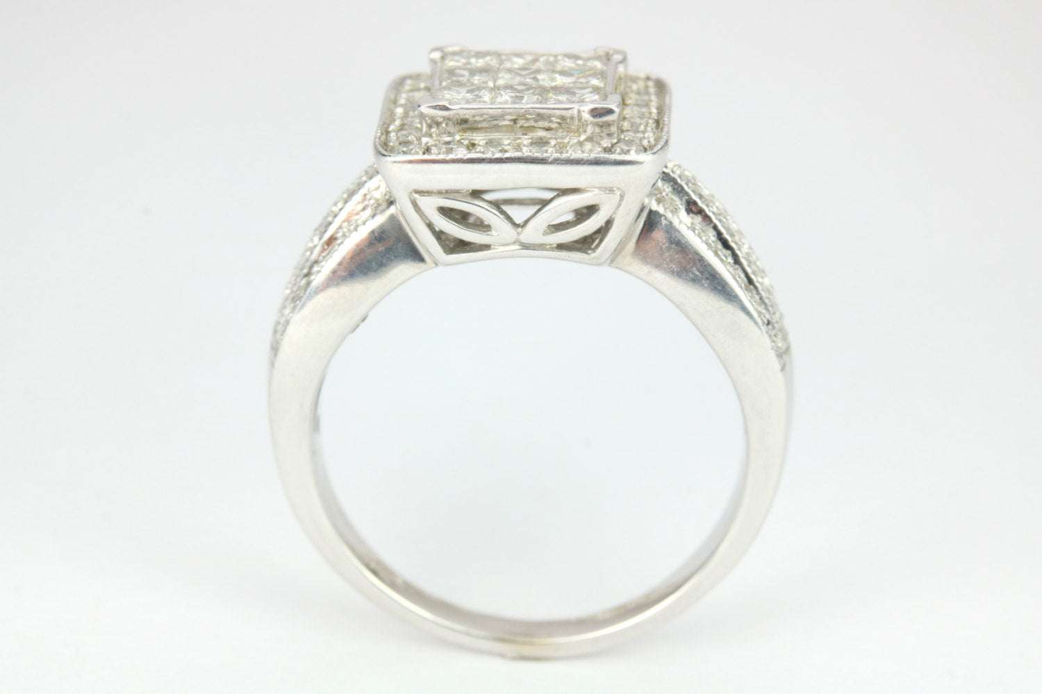 2.15 Carat 14K Gold Princess Cut Diamond Engagement Ring with Halo Setting - Perfect for Proposals, Anniversaries & Bridal Jewelry