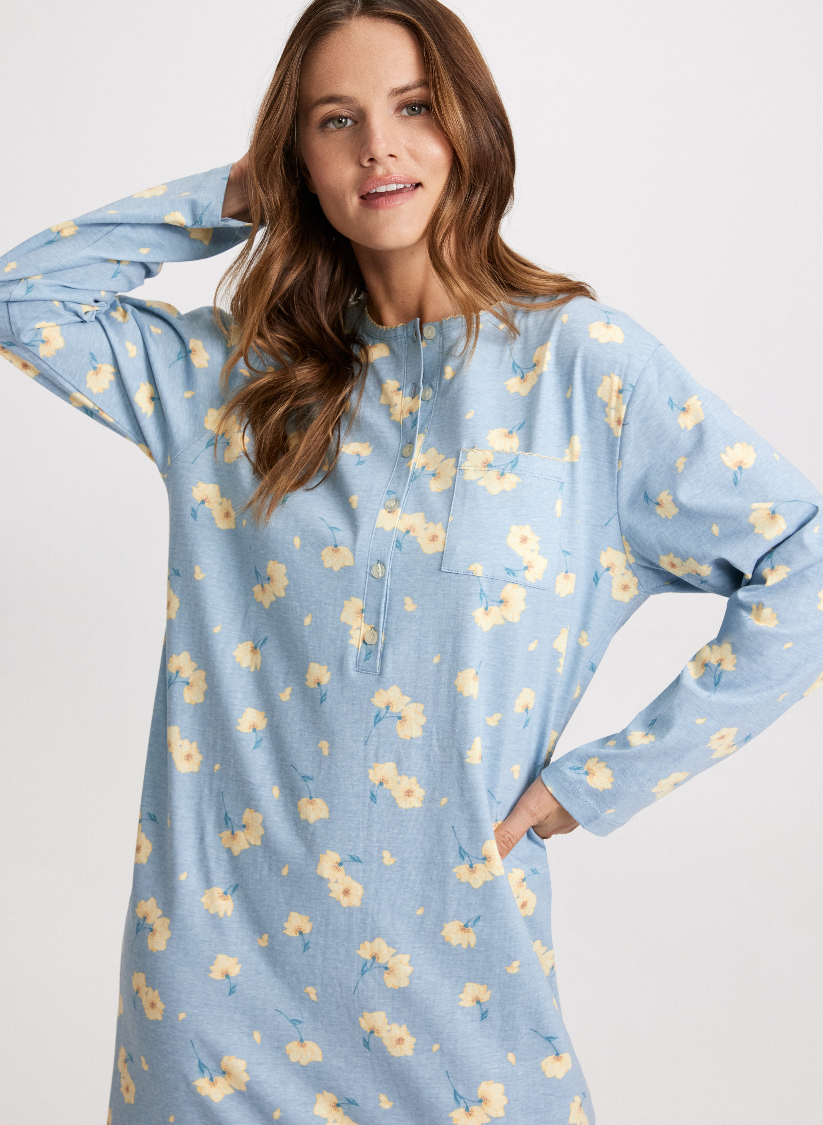 Floral Long Sleeve Nightgown for Women - Soft Comfortable Sleepwear for Relaxing at Home or Romantic Evenings