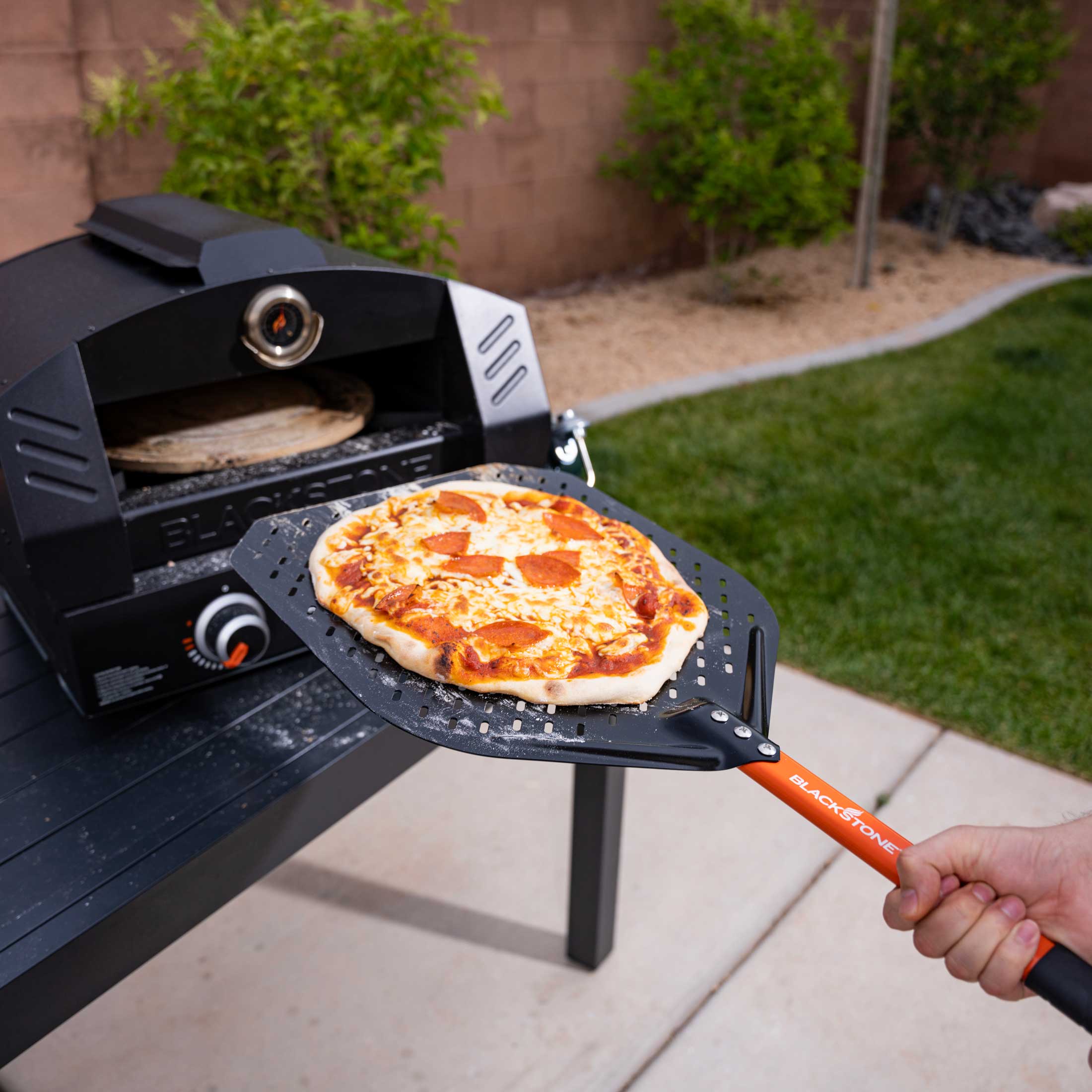 Perforated Aluminum Pizza Peel - Professional Pizza Paddle for Wood Fired Ovens, Perfect for Home Chefs & Restaurants - Ideal for Baking, Serving & Transferring Pizzas