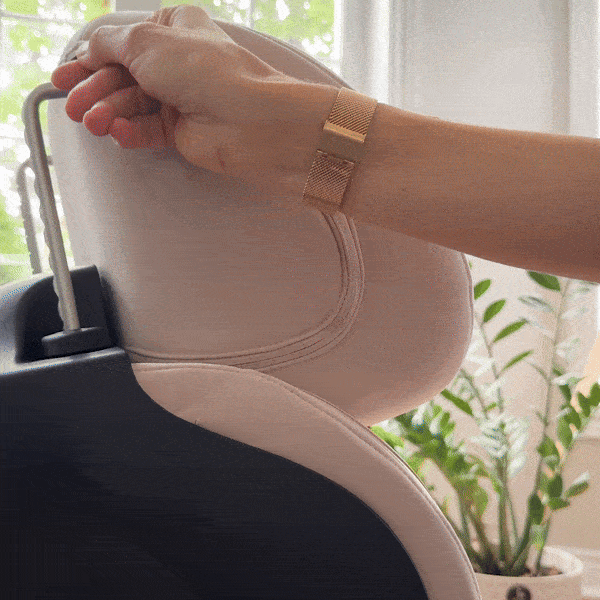 Clek Liing Infant Car Seat – Lightweight, Safe & Comfortable Baby Car Seat for Newborns to 35 lbs | Ideal for Travel, Daily Commutes & Family Outings
