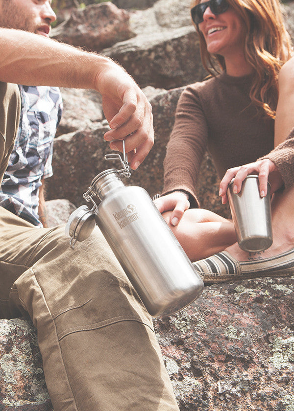 Klean Kanteen 64oz (1900mL) Stainless Steel Growler - Insulated Beer & Beverage Container for Camping, Hiking & Outdoor Adventures