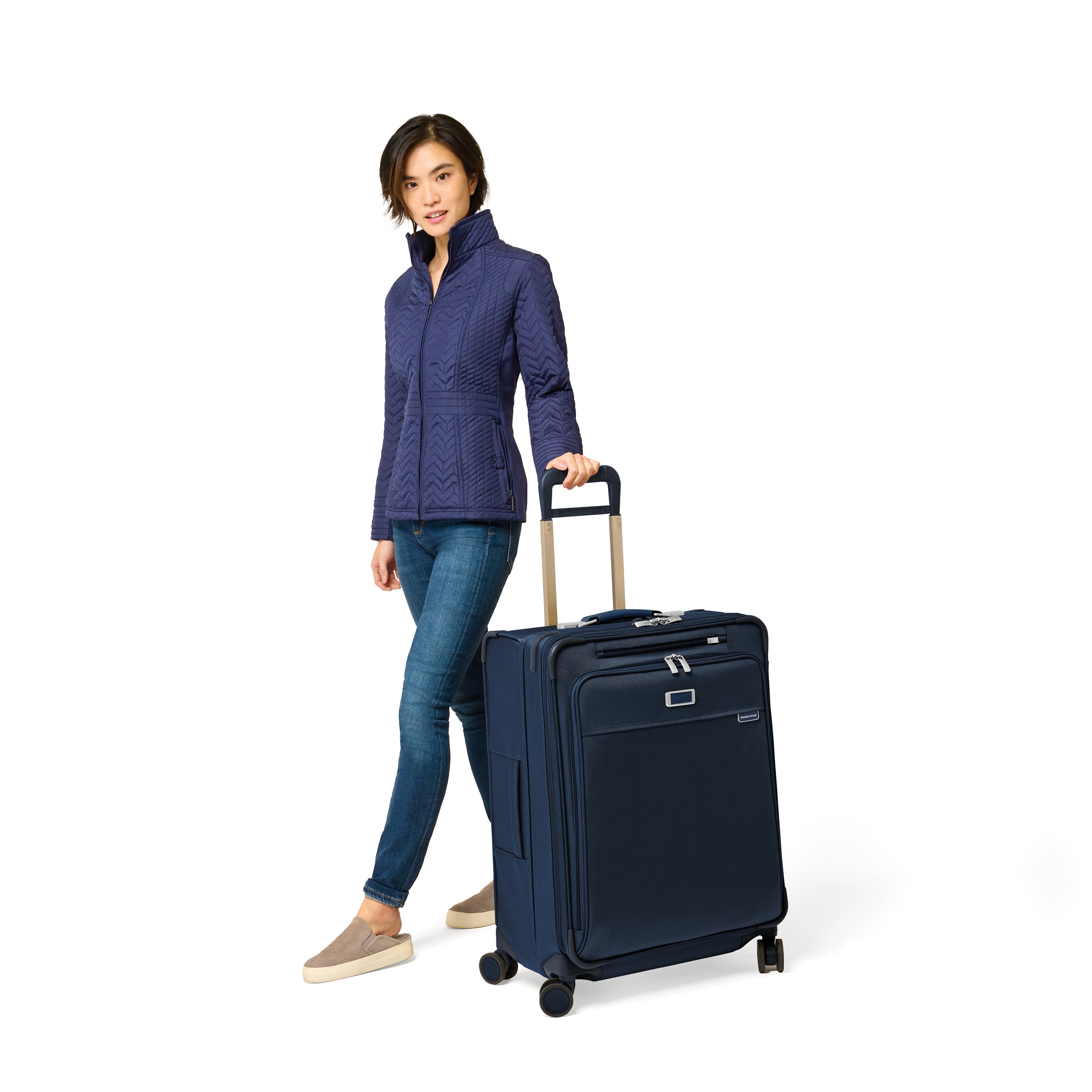 Briggs & Riley Baseline Medium Expandable Spinner Luggage - 24