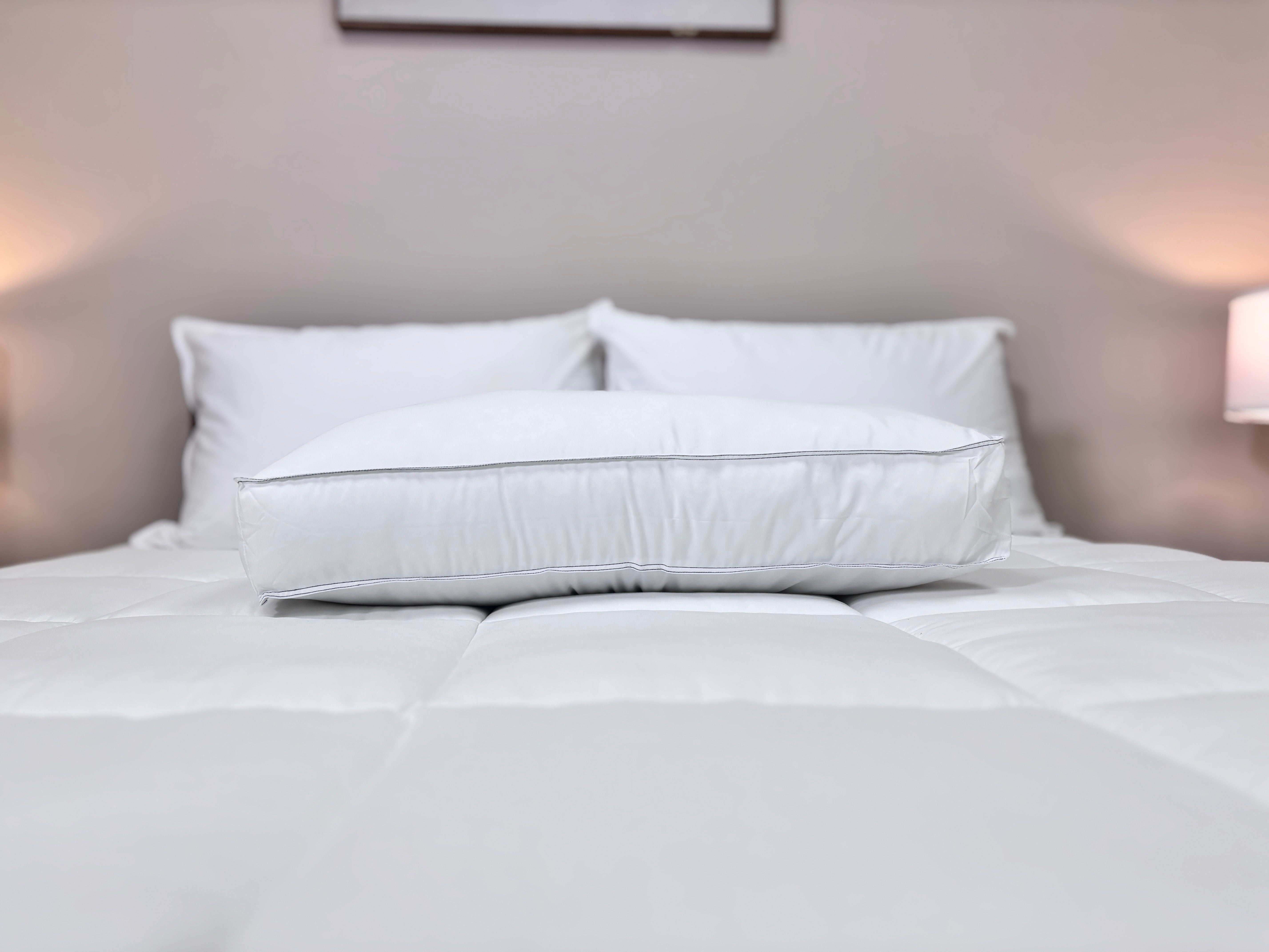 Comfort Tech Down Alternative Plush Side Sleeper Pillow - Ultra Soft Hypoallergenic Support for Neck & Shoulder Pain Relief - Perfect for Back, Stomach & Side Sleepers, Travel & Home Use