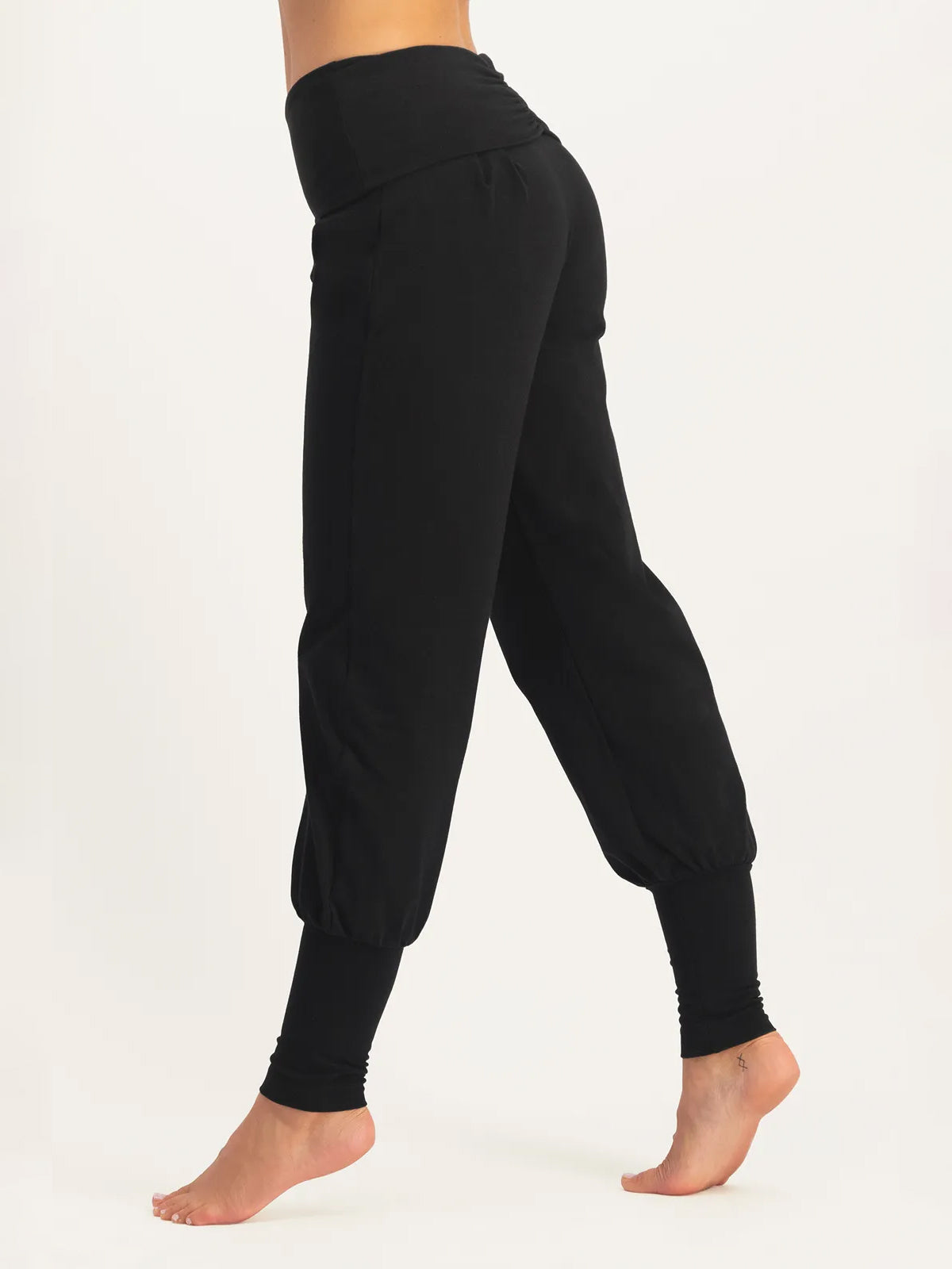 Premium High-Waisted Yoga Pants for Women - Urban Goddess Devi Leggings in Onyx Black | Perfect for Yoga, Gym, Workout & Lounge Wear