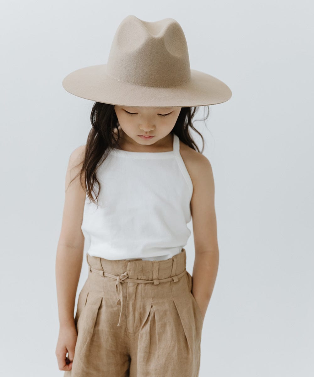 Stylish Kids Emma Wide Brim Fedora Hat - Sun Protection Summer Hat for Boys & Girls - Perfect for Beach, Outdoor Play & Fashion Accessories