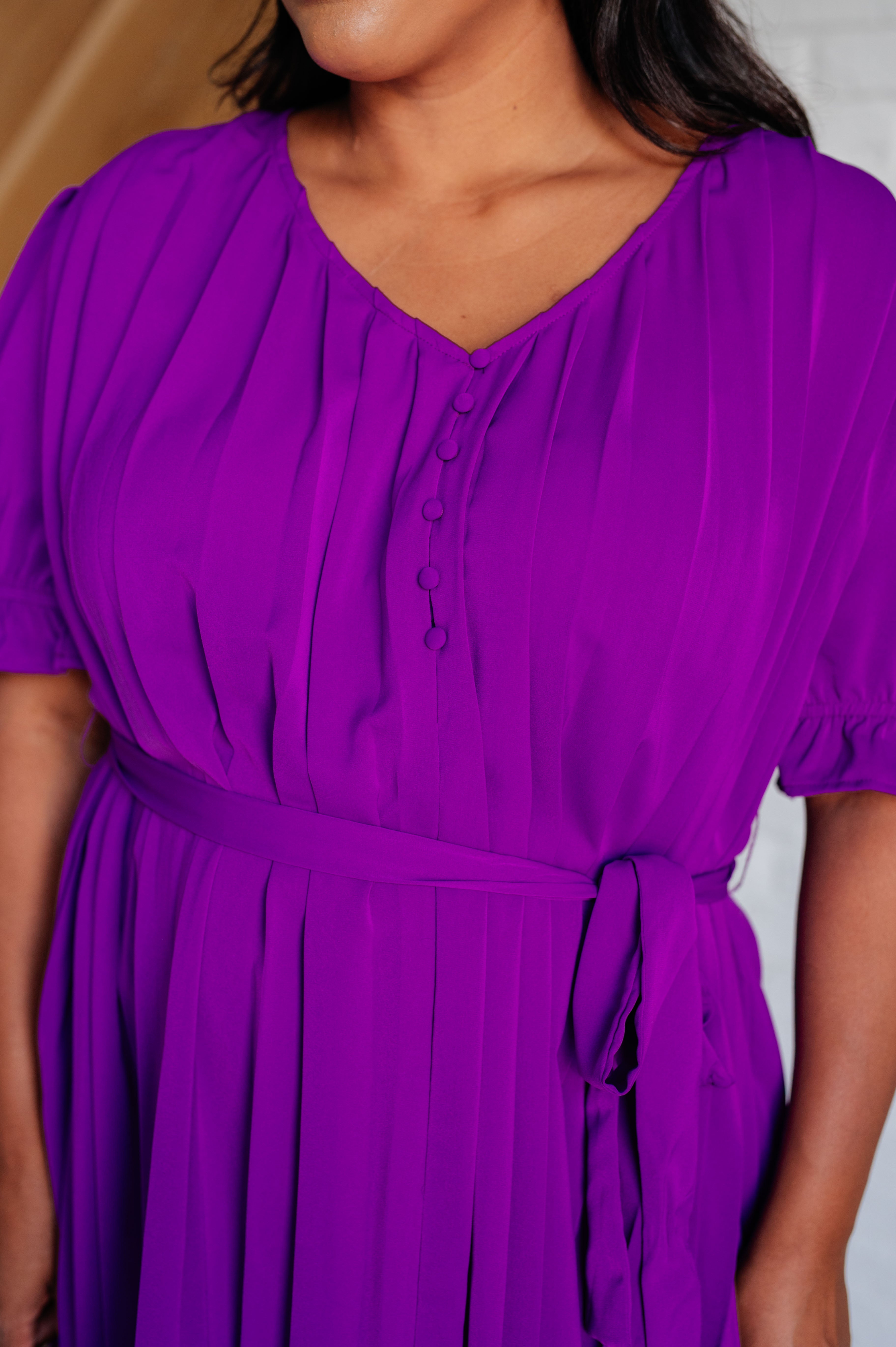 Hold And Squeeze Me Pleated Dress - Women's Stretchy Bodycon Midi Dress for Date Night & Party | Trendy Ruffled Cocktail Dress for Club, Wedding Guest & Special Occasions