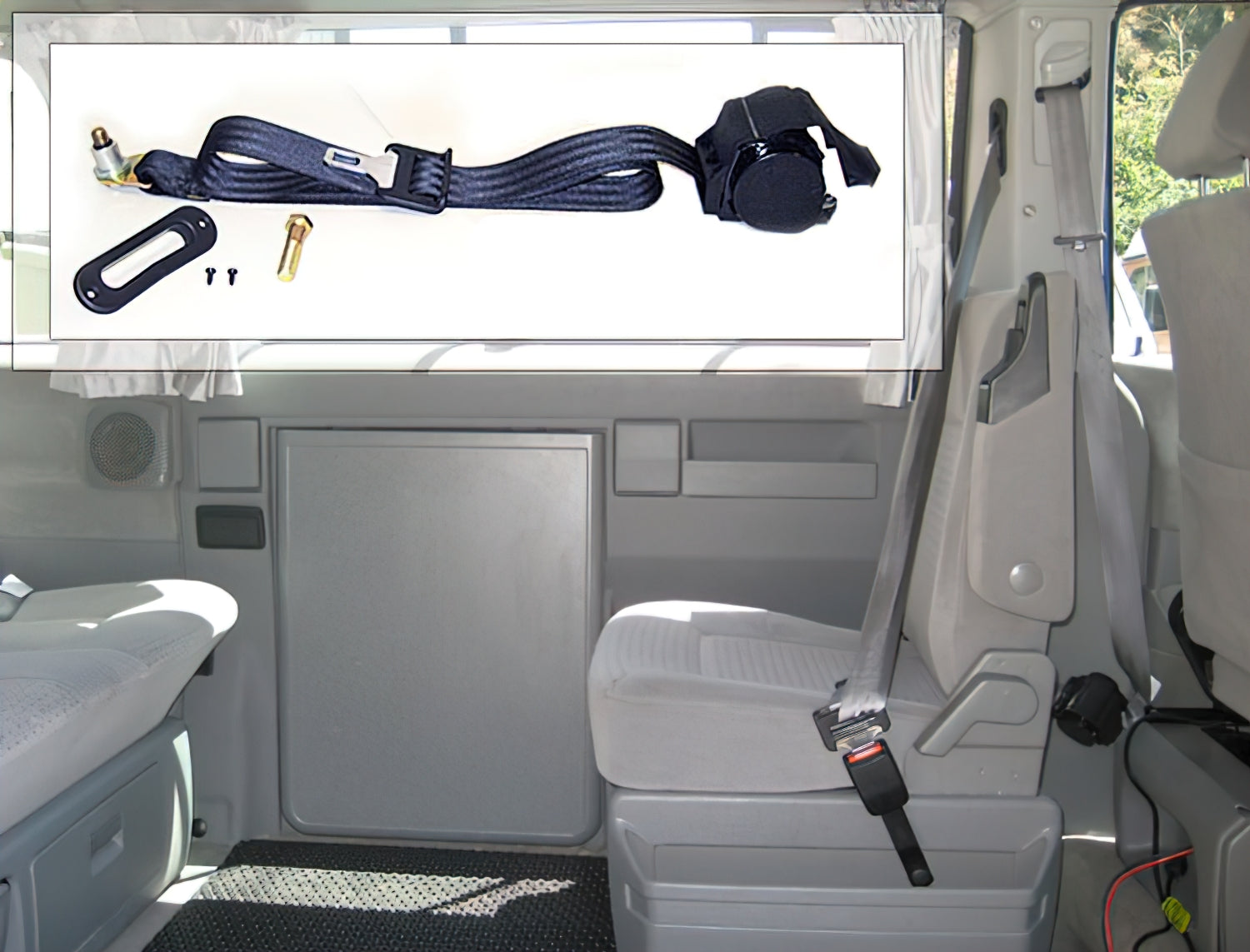 3 Point Retractable Seat Belt for Jumpseat (Left/Right) - Compatible with Eurovan Weekender & Multivan | Enhanced Safety for Rear Passengers | Perfect for Campers, Vans, and Family Road Trips