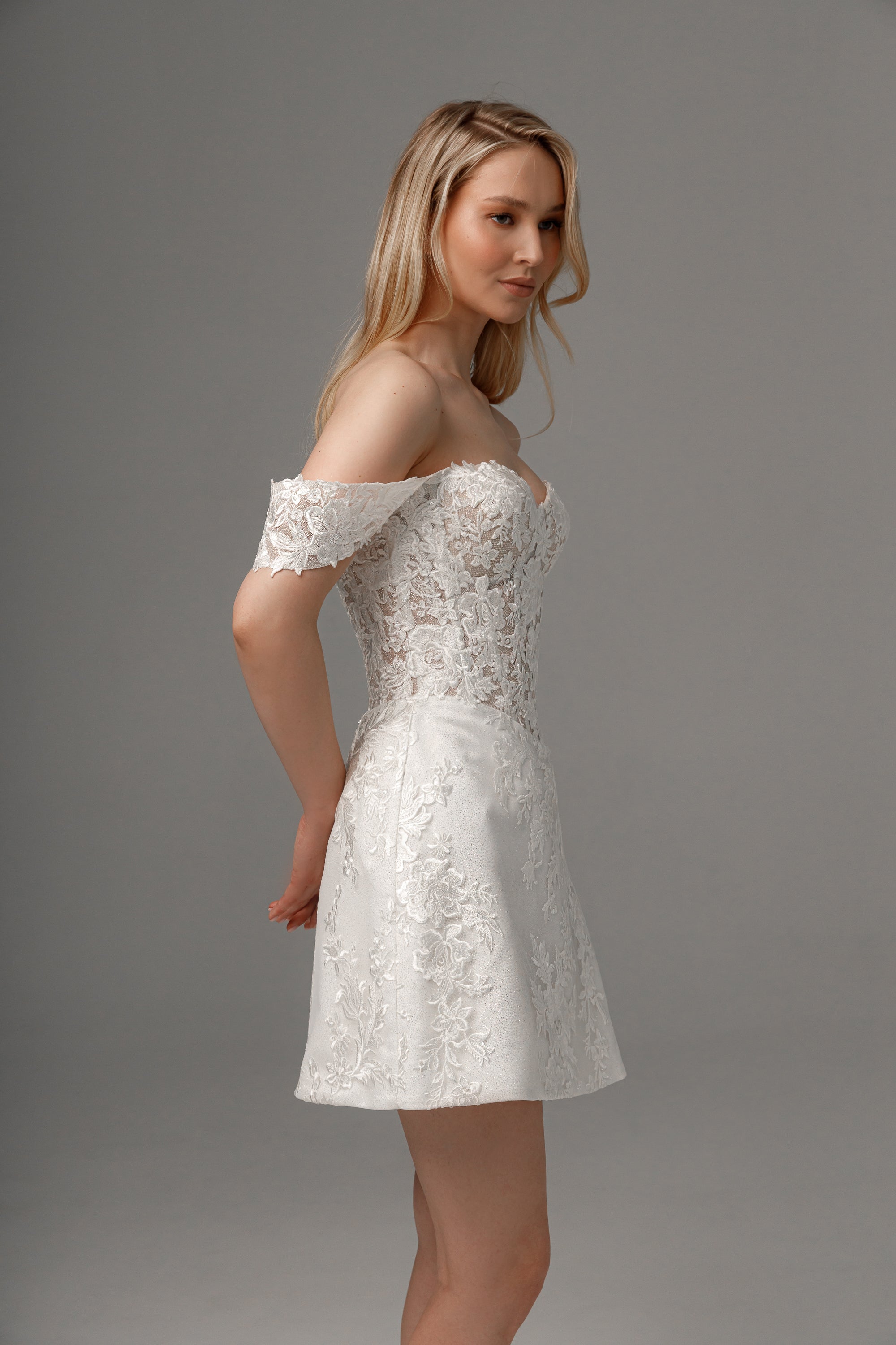 2 in 1 Wedding Dress Mitsis With Detachable Calista Skirt - Elegant Bridal Gown for Church Ceremony & Outdoor Garden Wedding