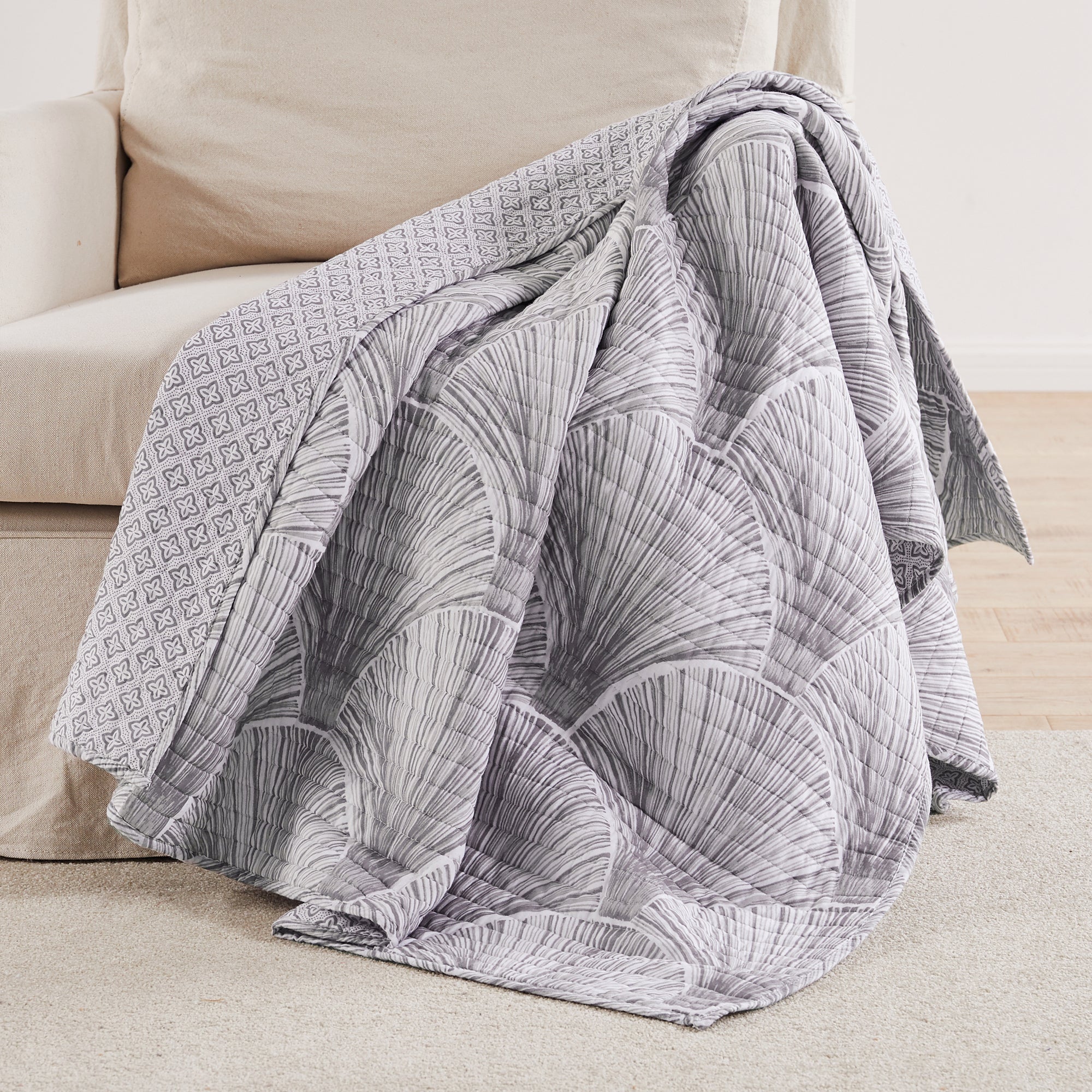 Wexford Quilted Throw Blanket - Soft Cozy Lightweight Bedspread for Couch, Sofa & Bed - Perfect for Living Room, Bedroom Decor & Gift Giving