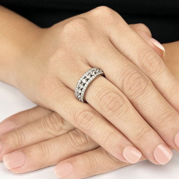 1.03 Carat Round Diamond Wedding Band for Women - Elegant & Timeless Engagement Ring, Perfect for Bridal Jewelry, Anniversaries & Special Occasions