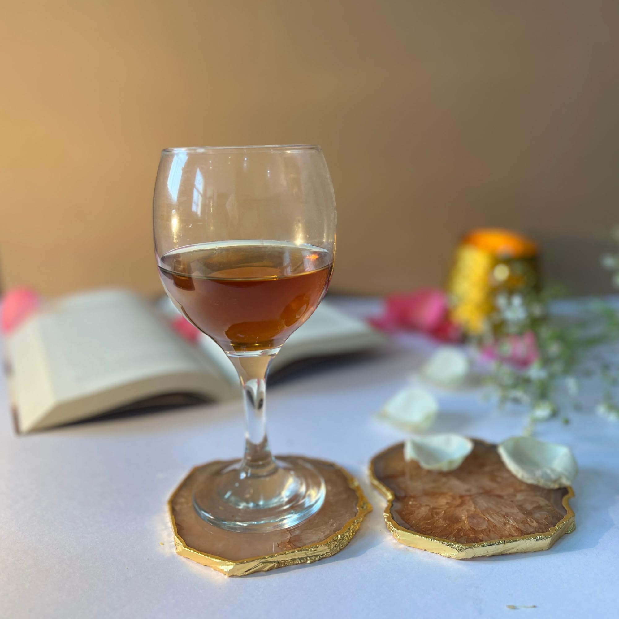 Premium Agate Stone Coasters Set of 2 - Gold Plated Drink Coasters for Coffee, Tea, Beer & Hot Pots - Elegant Table Protectors for Dining, Bar & Home Decor (Brown) - Perfect for Parties, Gifts & Daily Use