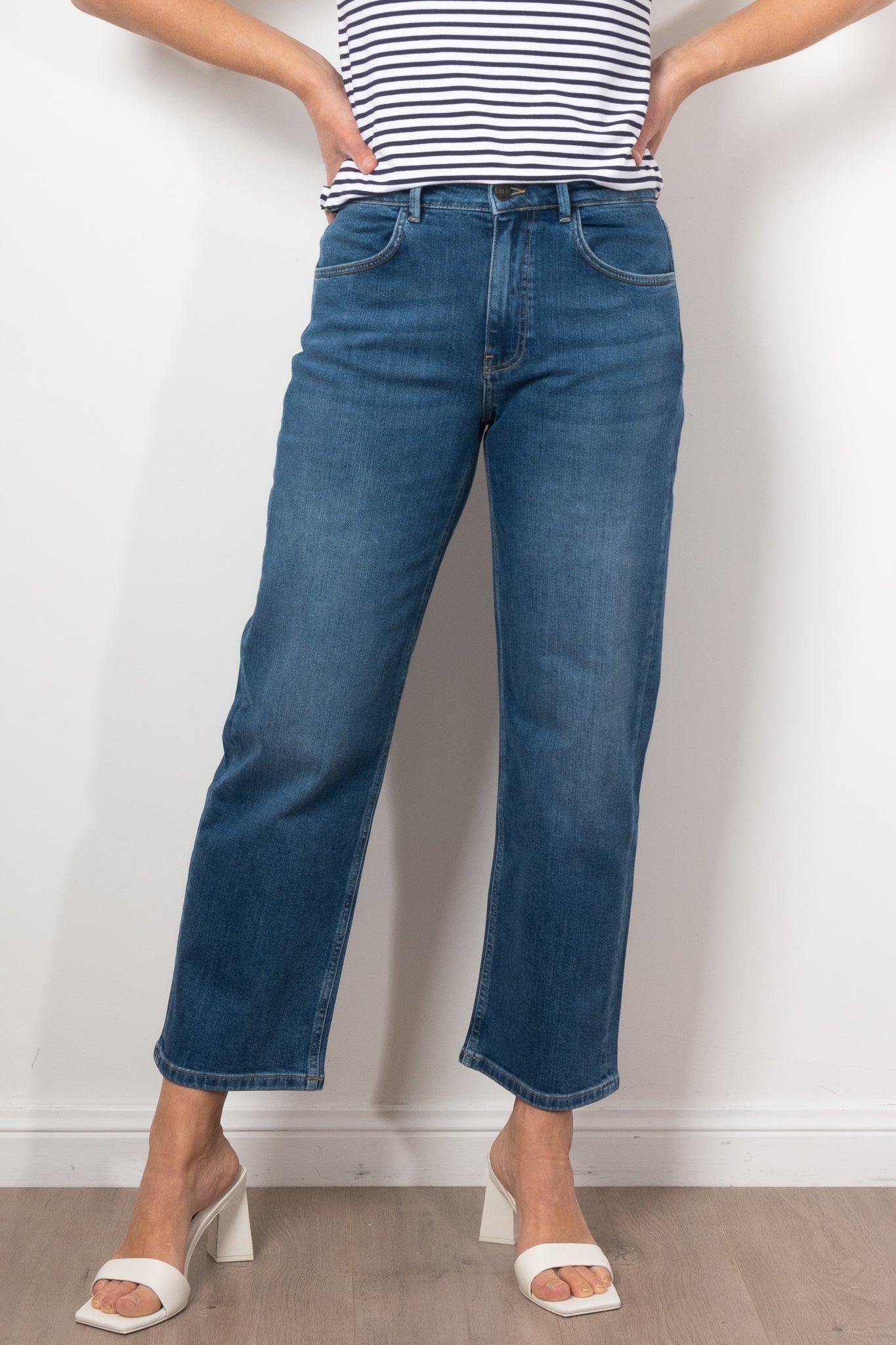 Premium ELK Ven Men's Slim Fit Stretch Denim Jeans - Comfortable & Stylish for Casual Wear, Work, and Outdoor Activities