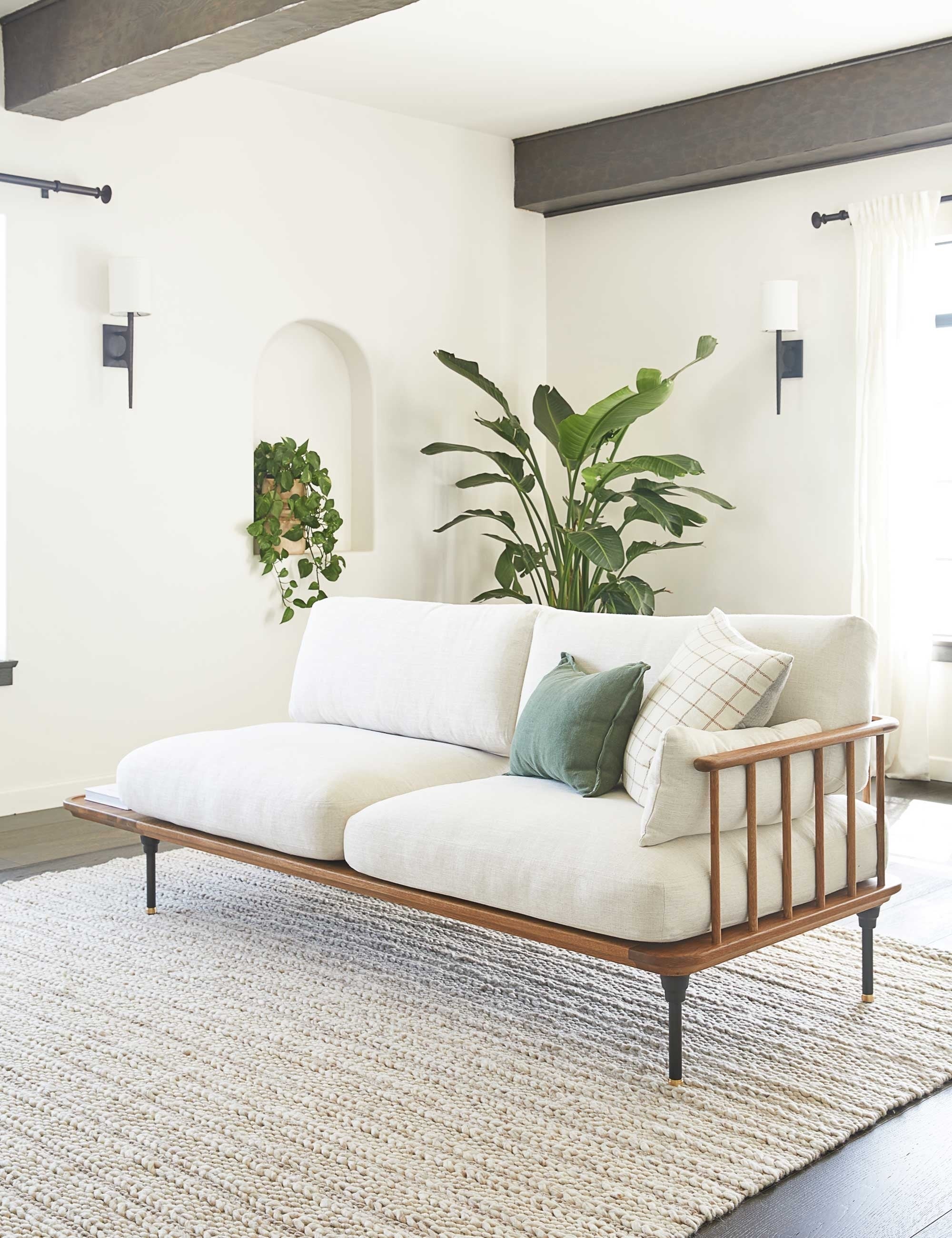 Estie Handwoven Wool Blend Rug - Soft & Durable Area Rug for Living Room, Bedroom, or Office - Eco-Friendly Home Decor