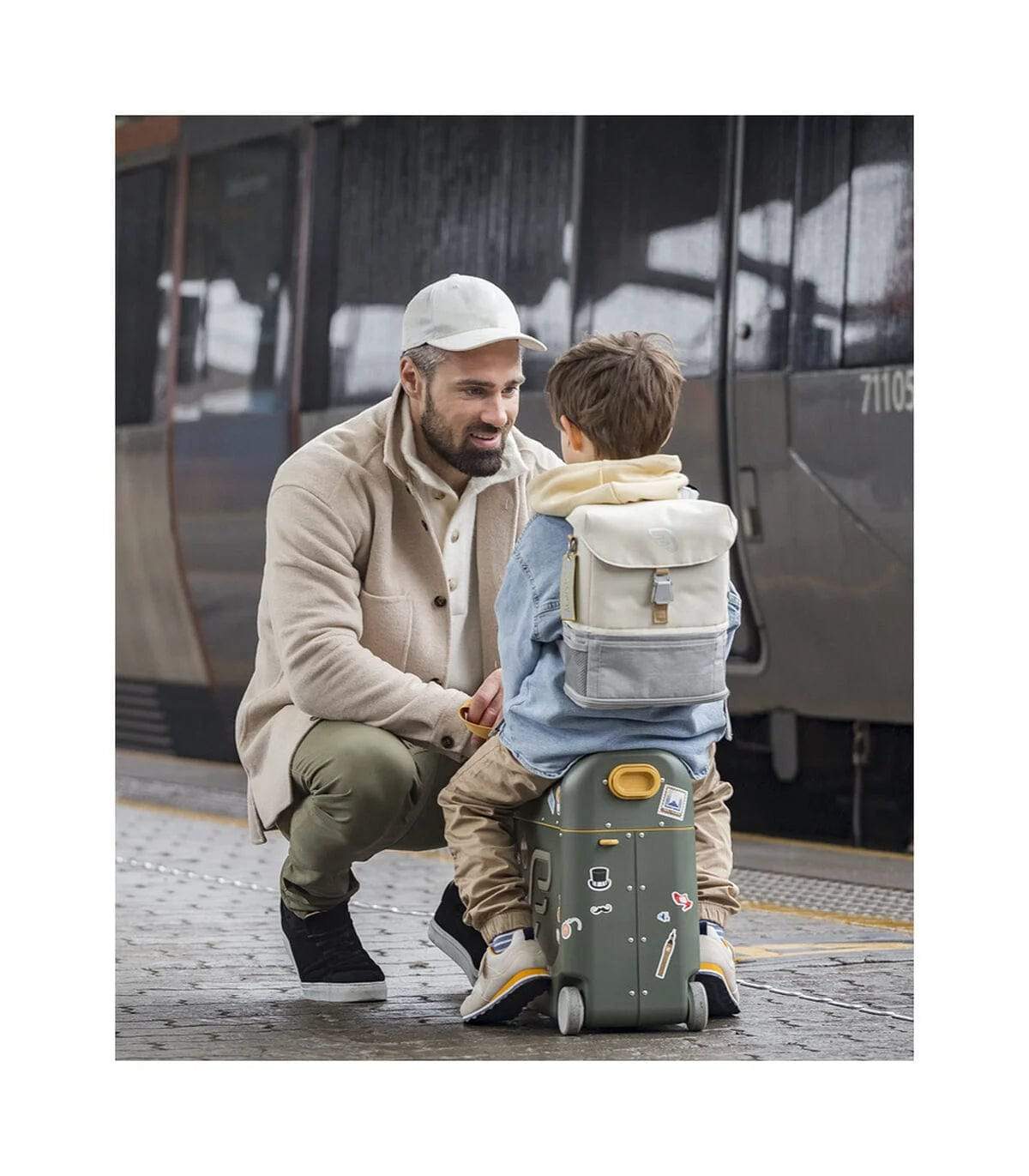Jetkids By Stokke Bedbox - Inflatable Travel Bed for Kids, Portable Toddler Airplane Sleeper | Perfect for Family Flights, Road Trips & Sleepovers