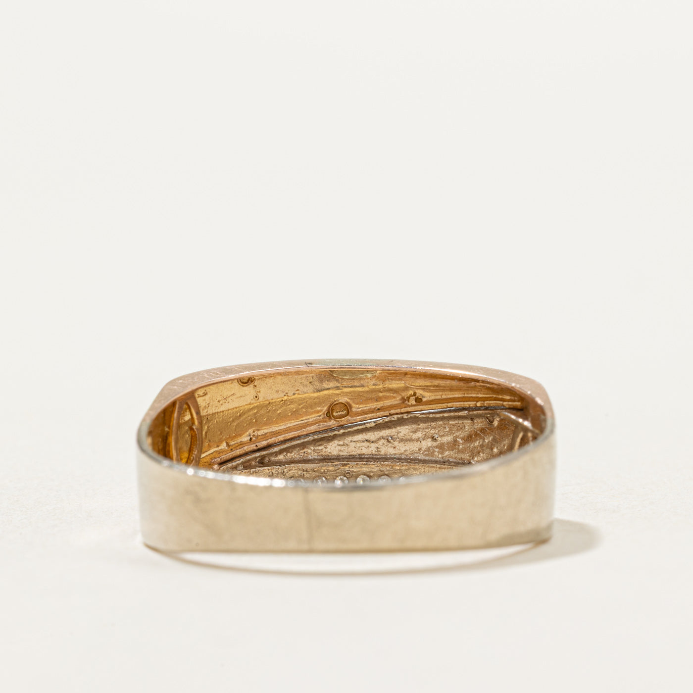 18K Tri Toe Gold Semi Eternity Diamond Band Ring | 0.035ctw | Size 9.5 | Wedding, Anniversary & Engagement Gift for Her