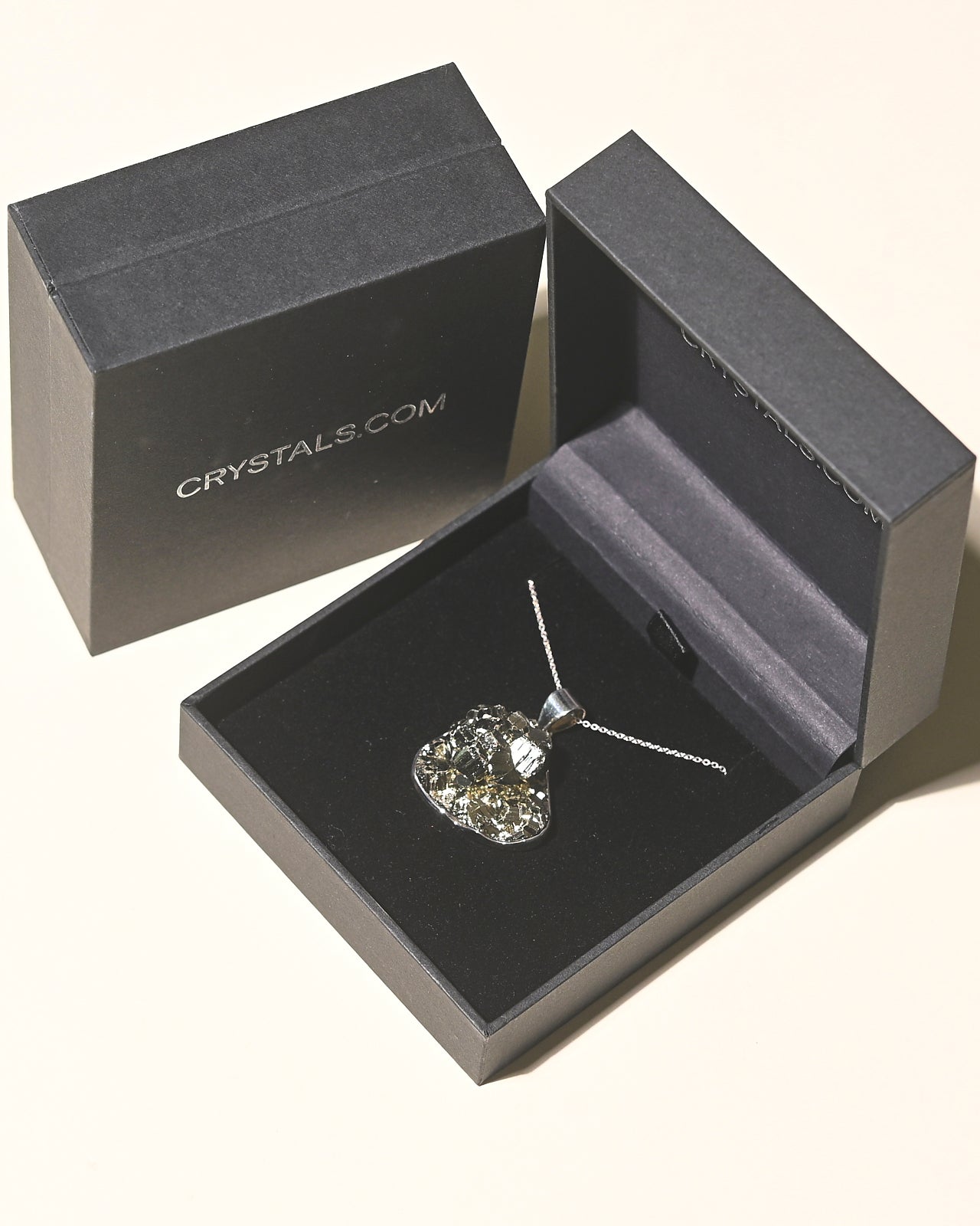 Pyrite Necklace for Women - Natural Healing Crystal Jewelry for Protection & Confidence - Perfect for Meditation, Energy Work & Everyday Wear