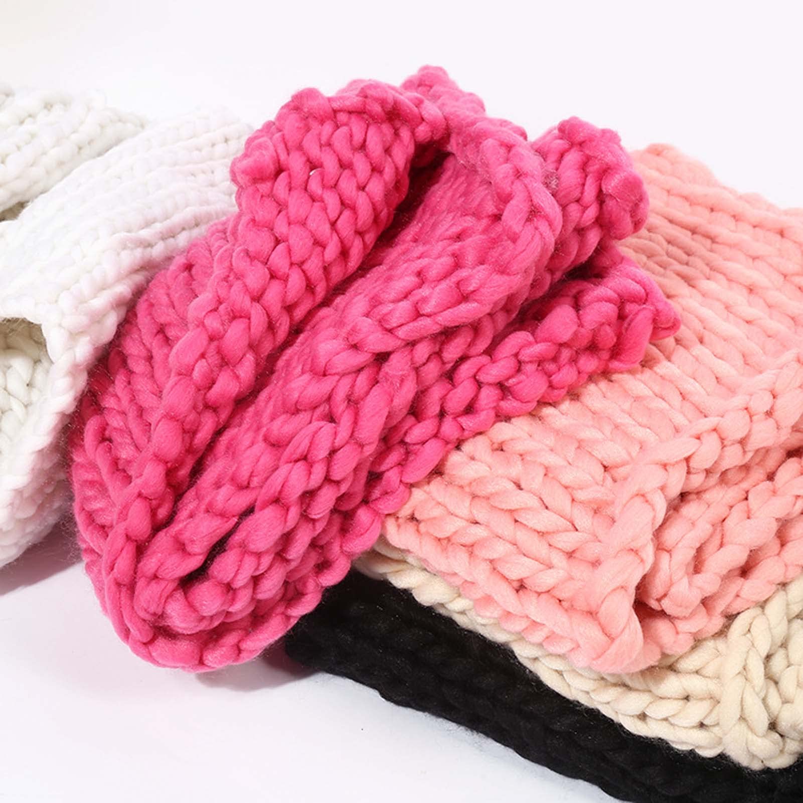 47x59in Handmade Chunky Knit Blanket - Soft Warm Cozy Oversized Throw for Couch, Sofa & Bed - Machine Washable Bulky Yarn Blanket - Perfect for Living Room, Bedroom & Winter Nights