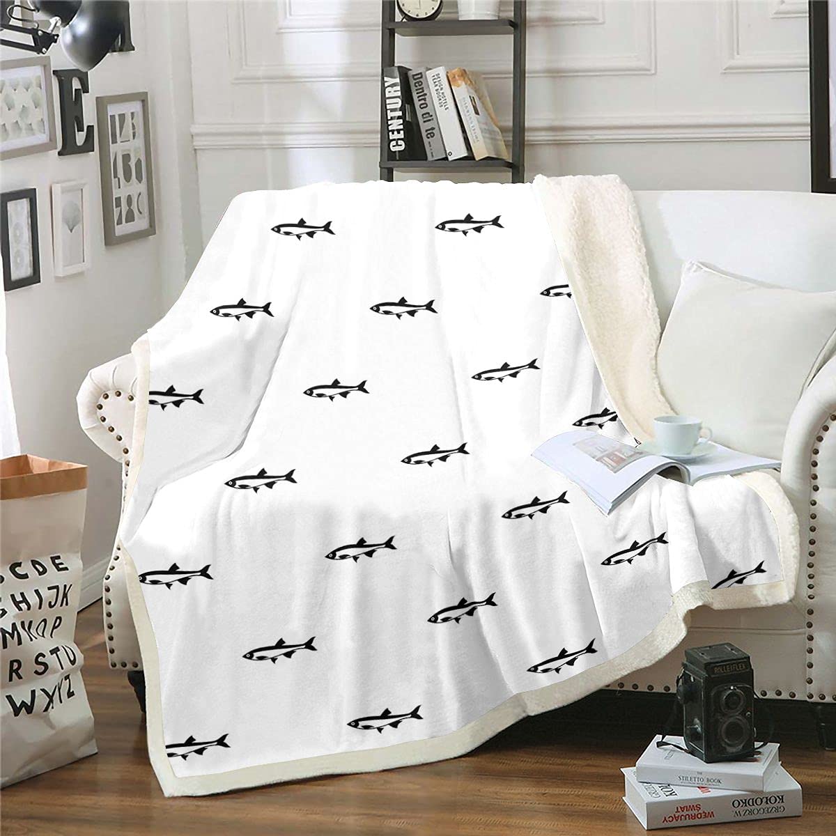 Cute Fish Sherpa Fleece Throw Blanket 30x40 Inch - Soft Plush Underwater Animal Pattern Blanket for Boys, Girls & Kids - Cozy Bed, Sofa, Couch Blanket for Nursery, Living Room Decor - Perfect for Snuggling, Gifts & Winter Warmth