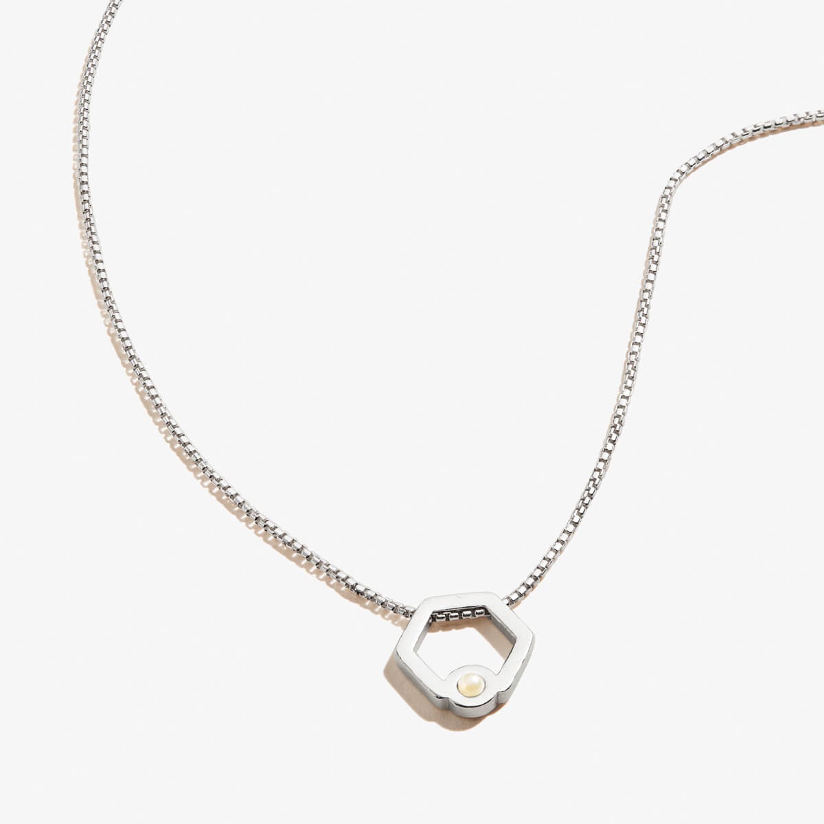 Honeycomb Necklace for Women - Elegant Beehive Pendant Jewelry Gift for Her - Perfect for Valentine's Day, Anniversary & Everyday Wear