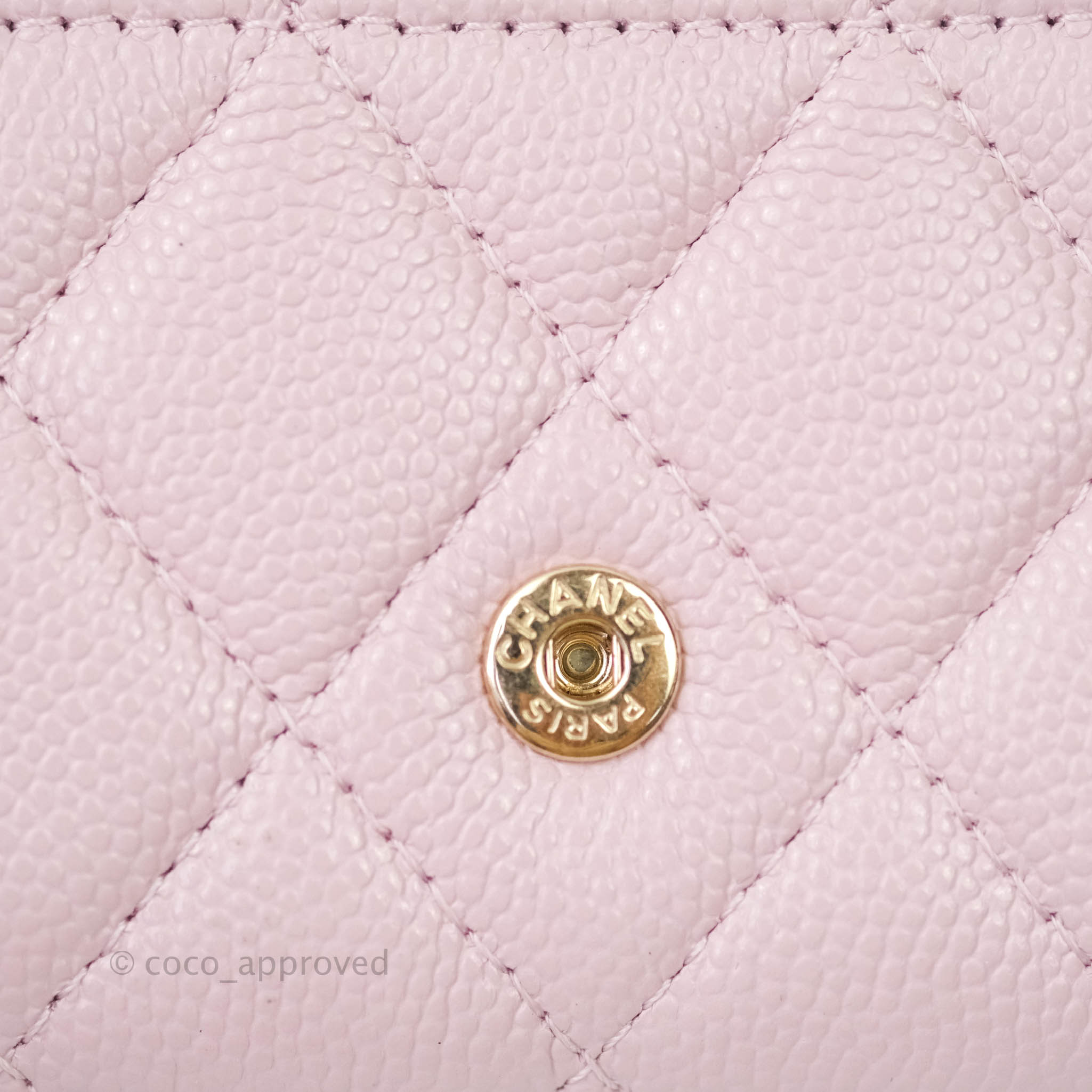 Chanel Caviar Quilted Flap Card Wallet in Lilac Rose Clair with Gold Hardware | 21S Collection | Perfect for Everyday Use & Luxury Gift Giving