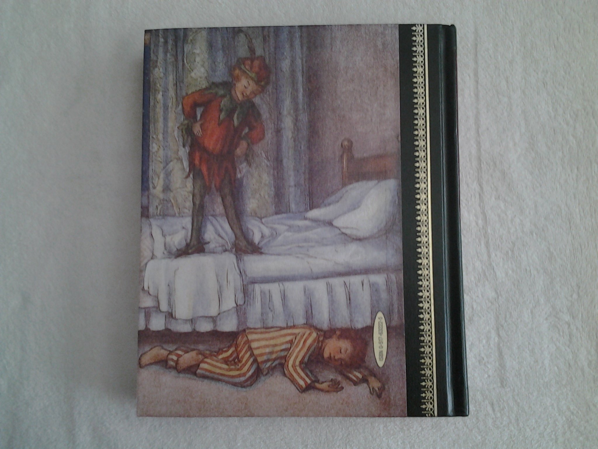 Peter Pan: Classic Children's Book | Timeless Adventure Story for Kids | Perfect for Bedtime Reading & Gift Giving